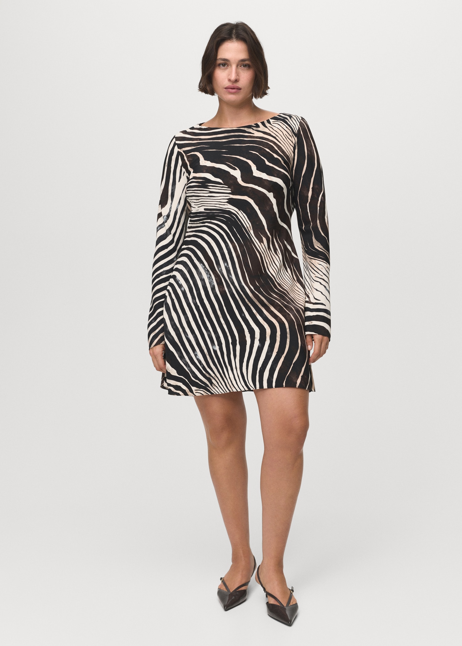 Zebra dress with flared sleeves | MANGO Canada