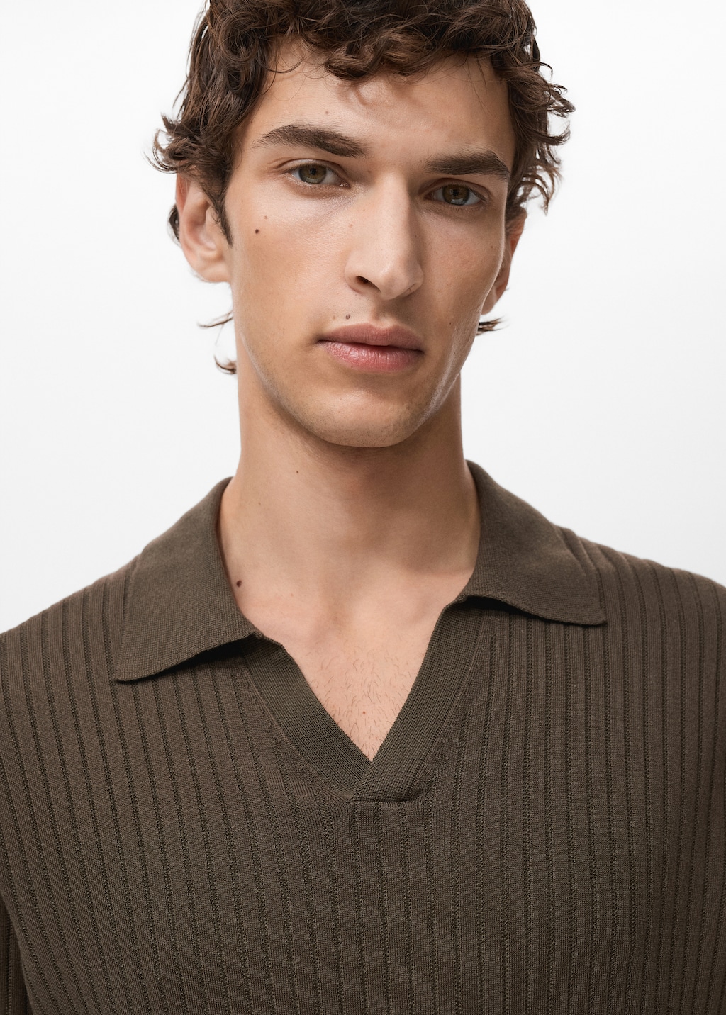 Ribbed knitted polo sweater