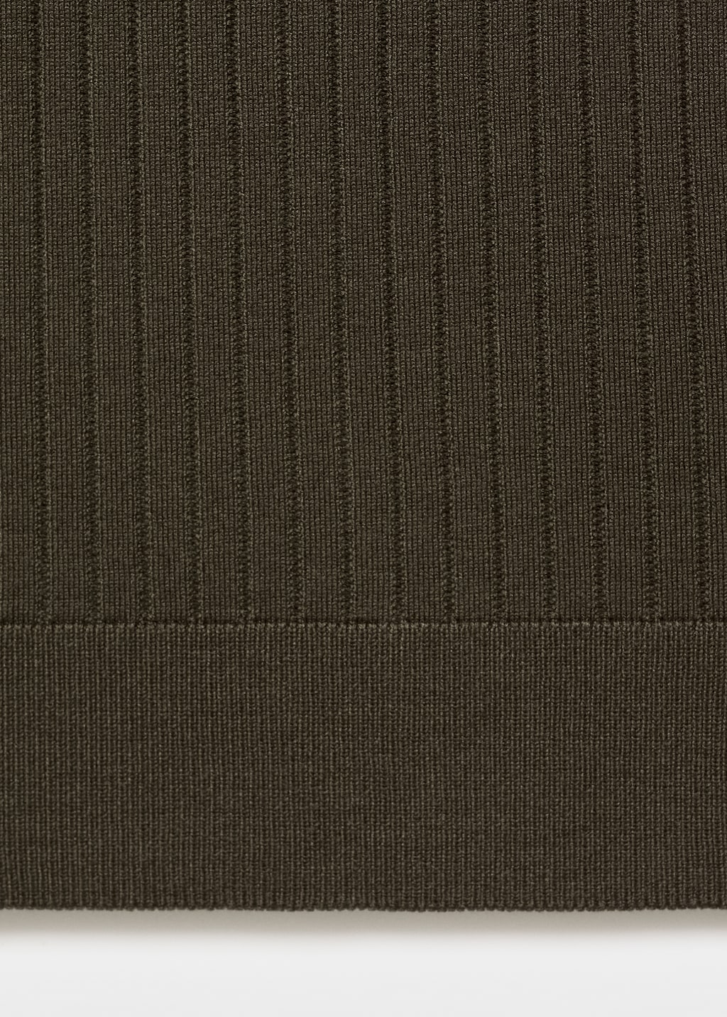 Ribbed knitted polo sweater