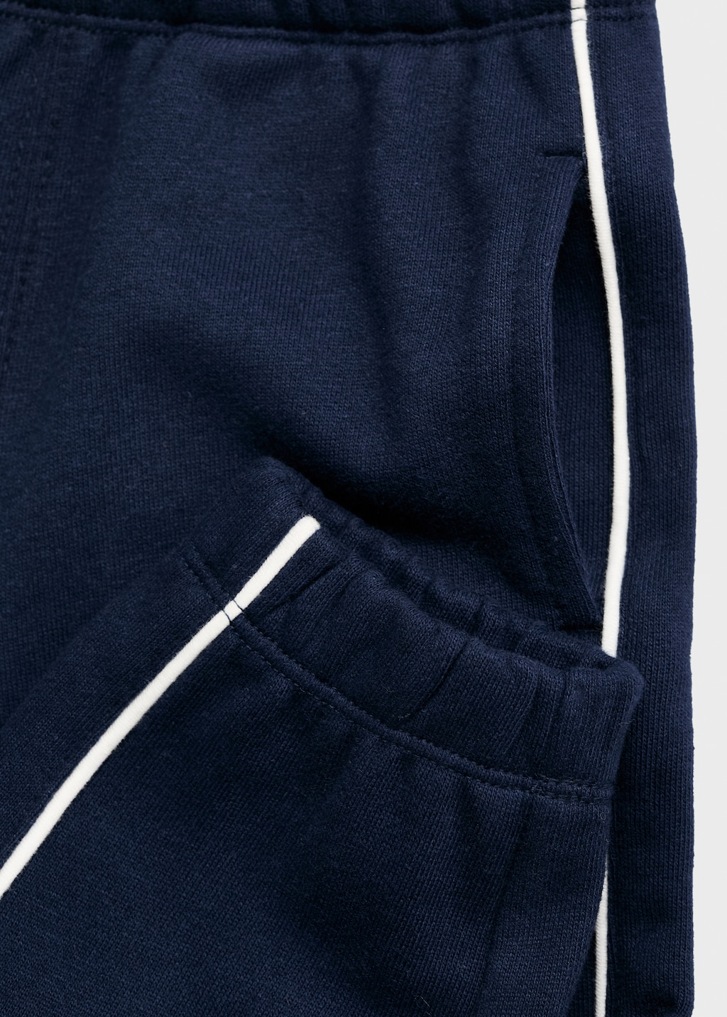 Joggers with side stripe - Kids | MANGO USA