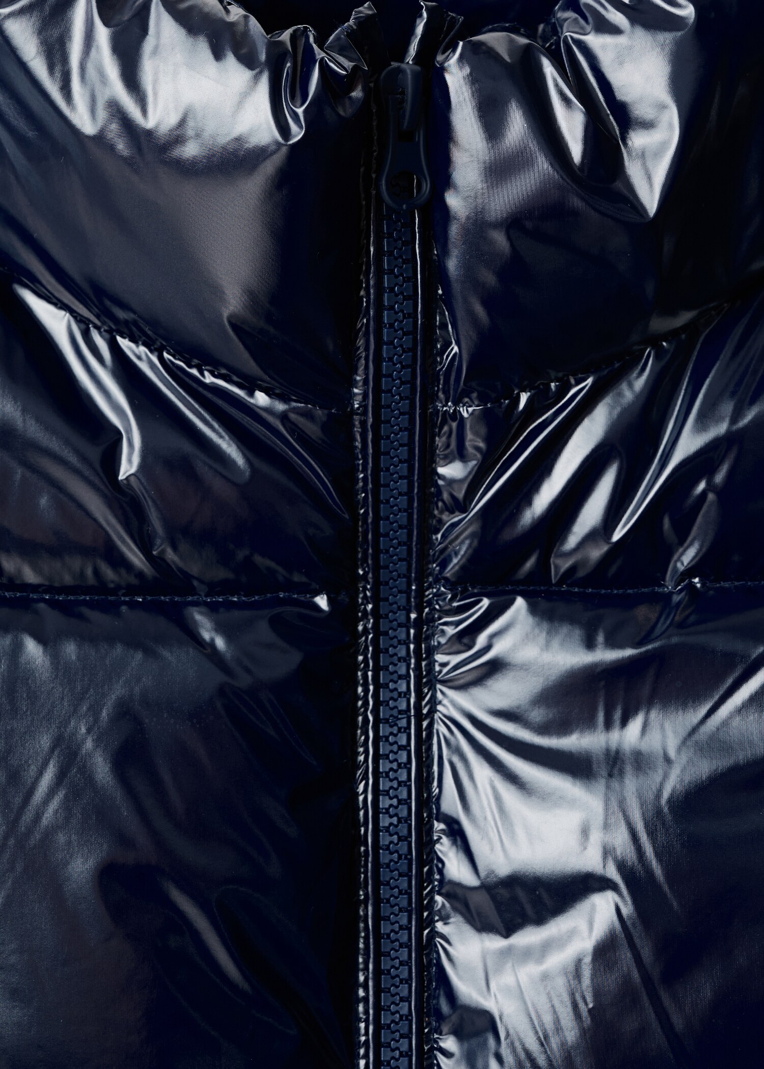 Shiny quilted gilet - Details of the article 8