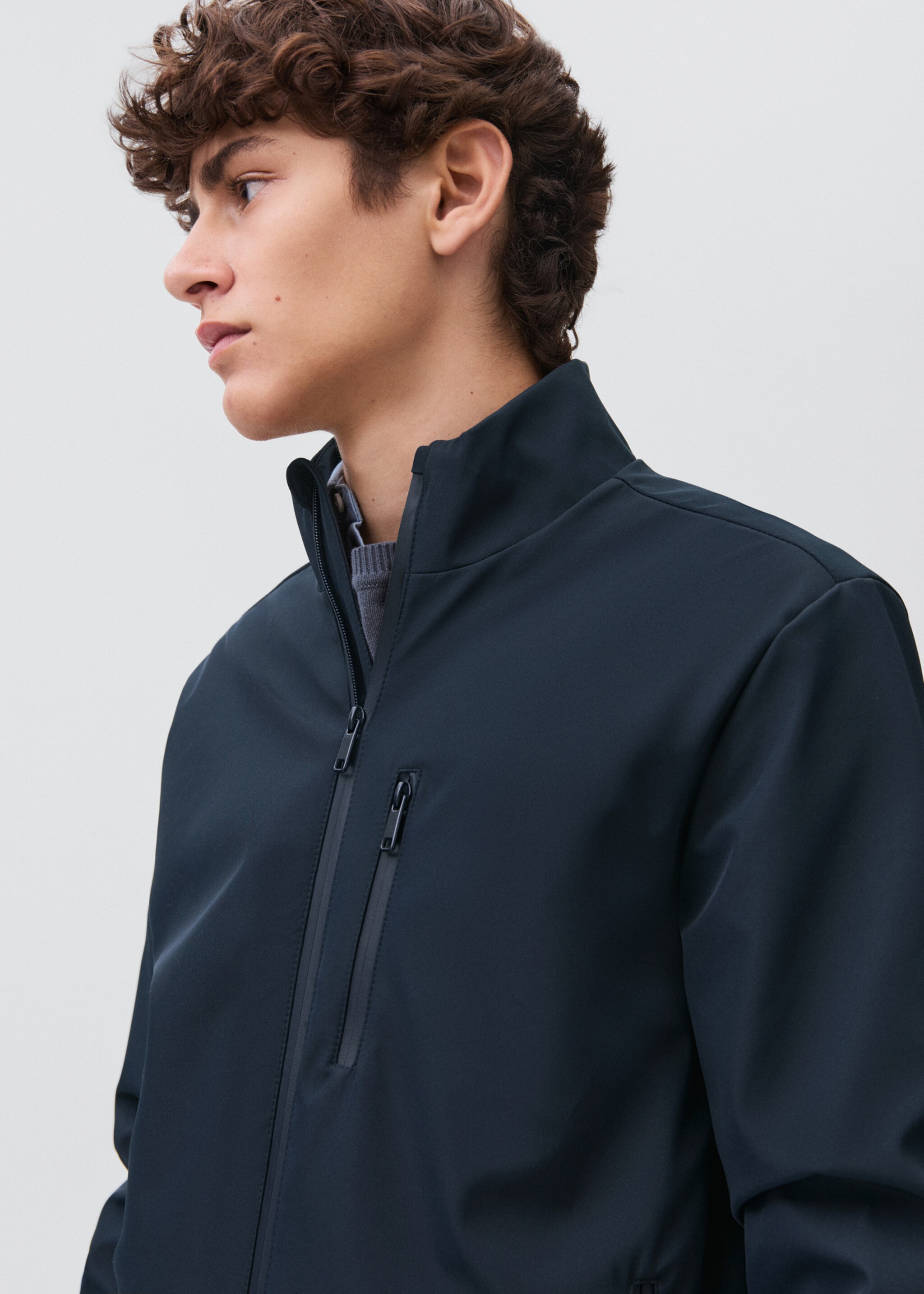 Pocket parka - Details of the article 4, Navy. Ref: 17055787-00.