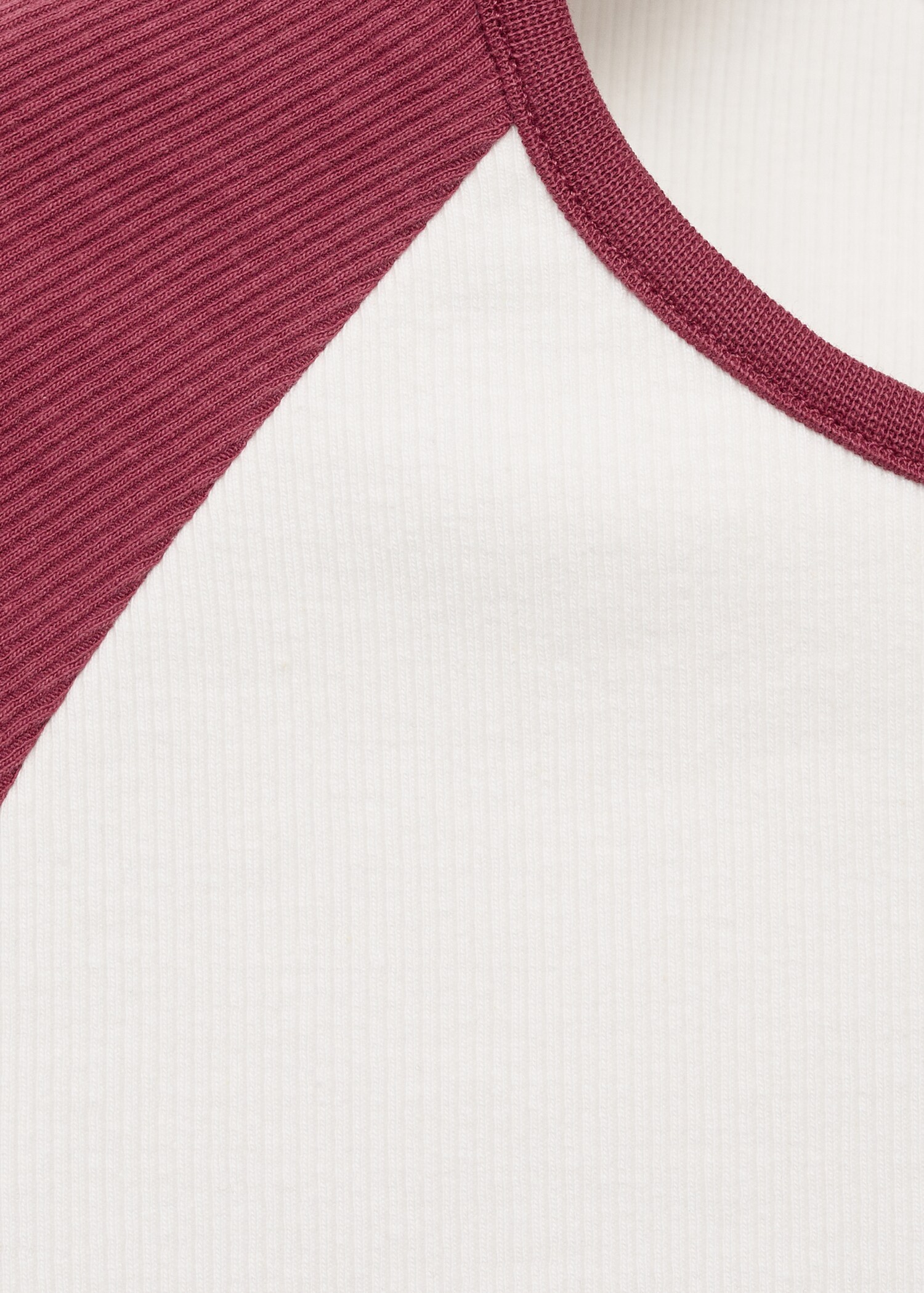 T-shirt bicolore - Détail de l'article 8
