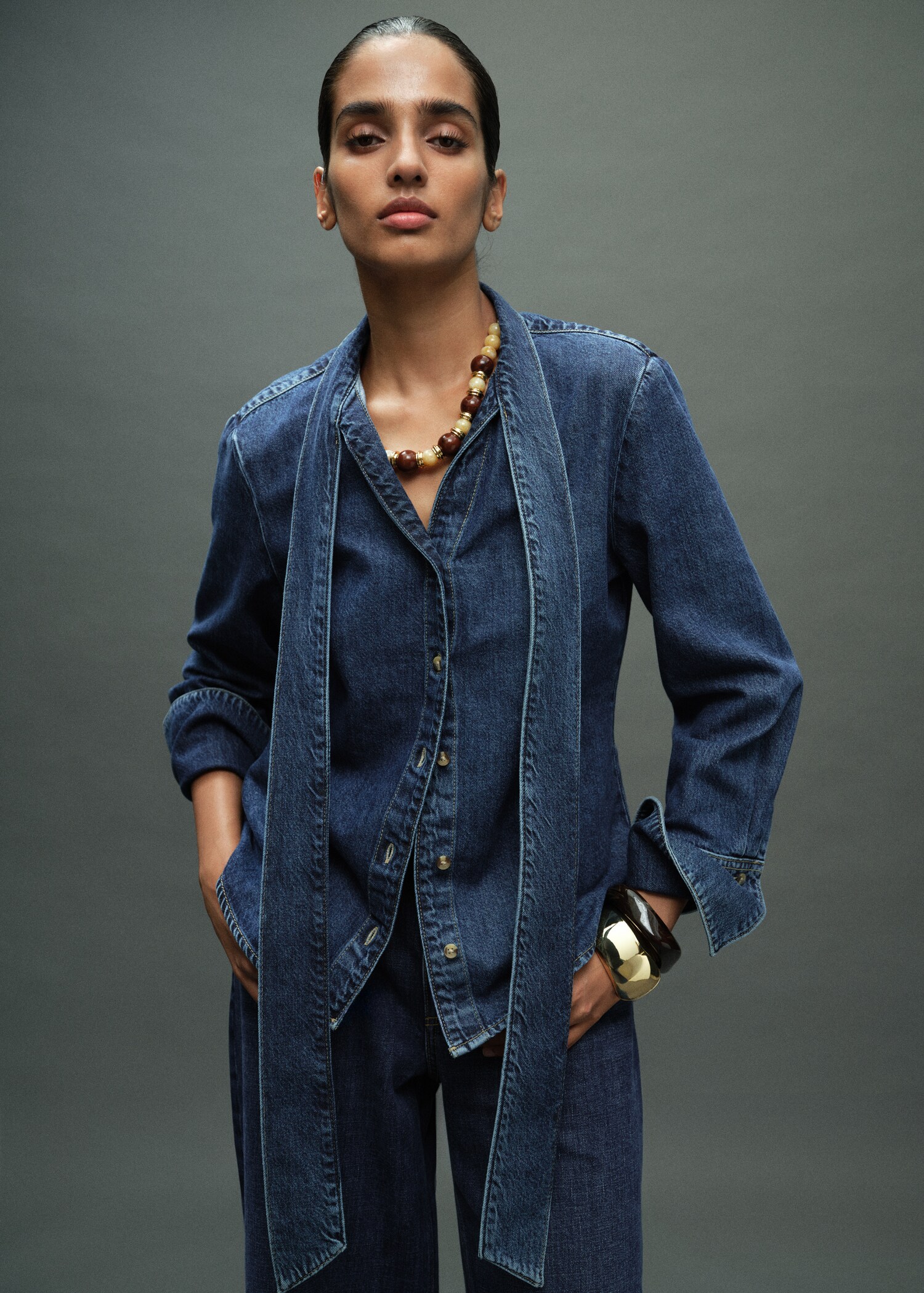 Denim shirt with bow - Medium plane