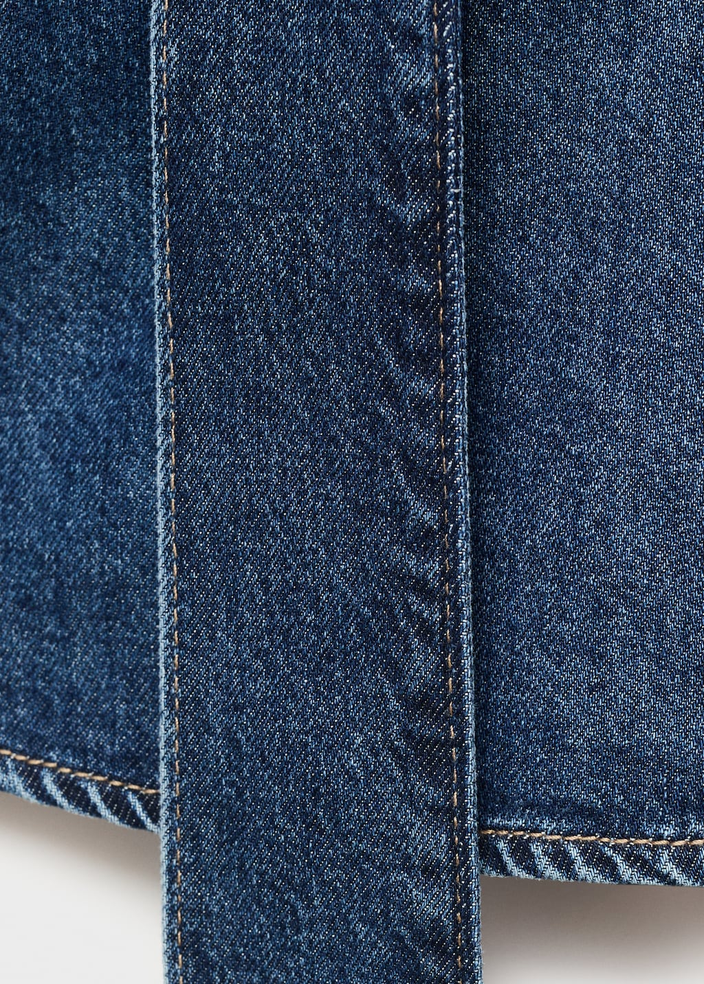 Denim shirt with bow