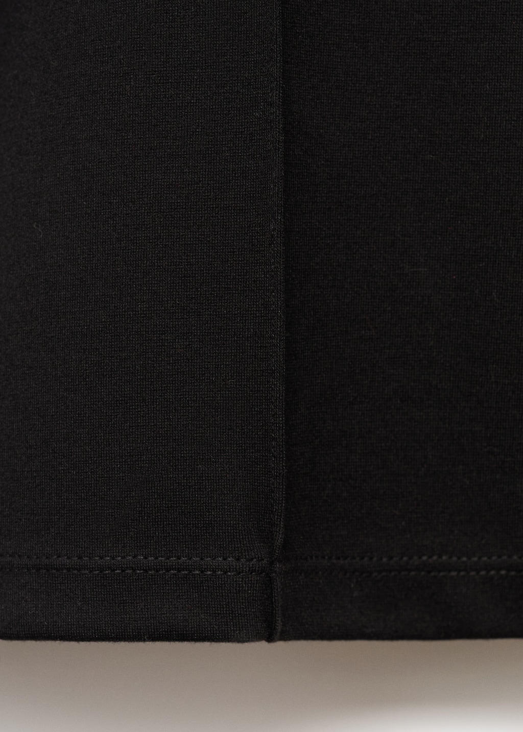 Leggings with seam detail