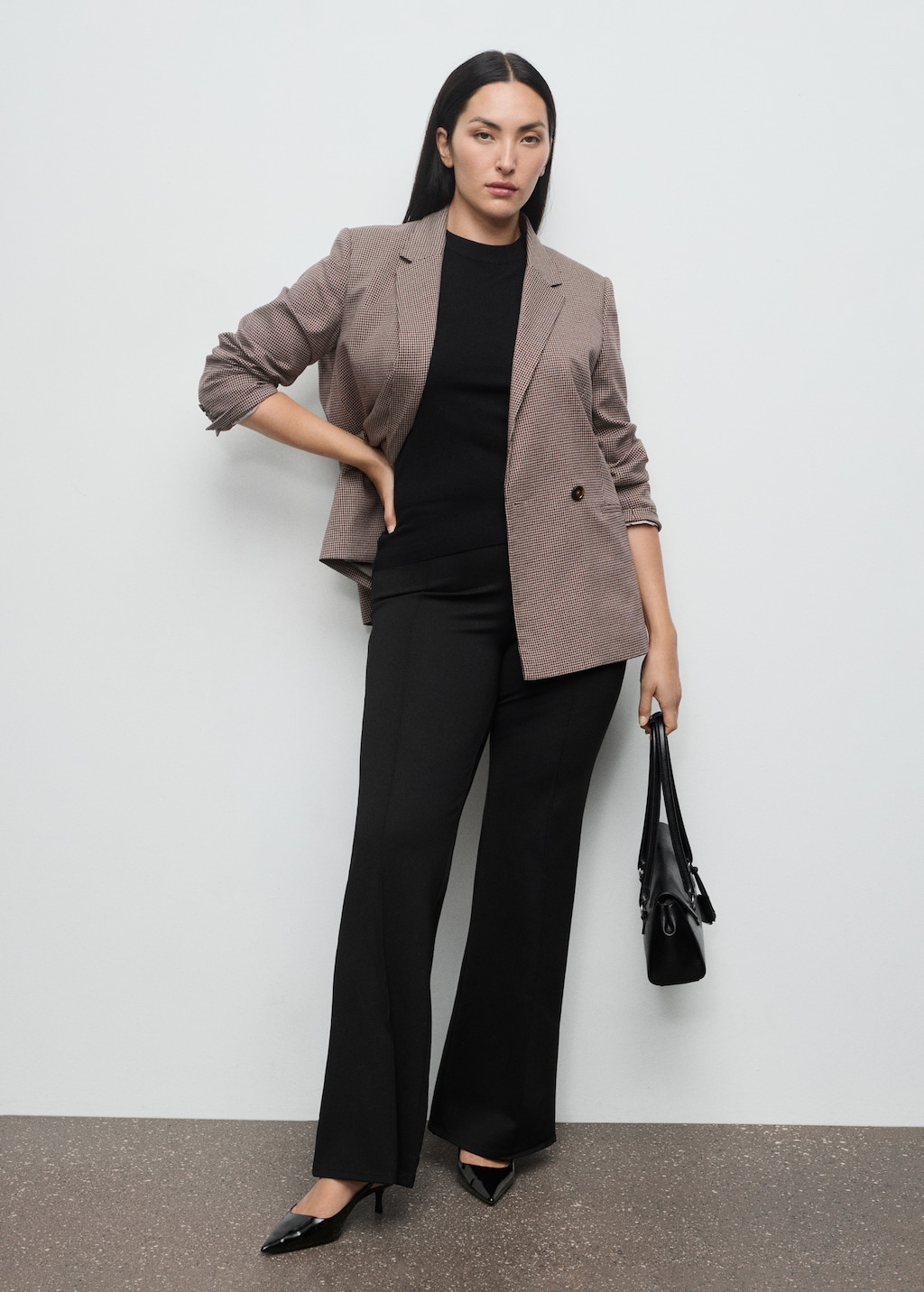 Leggings with seam detail