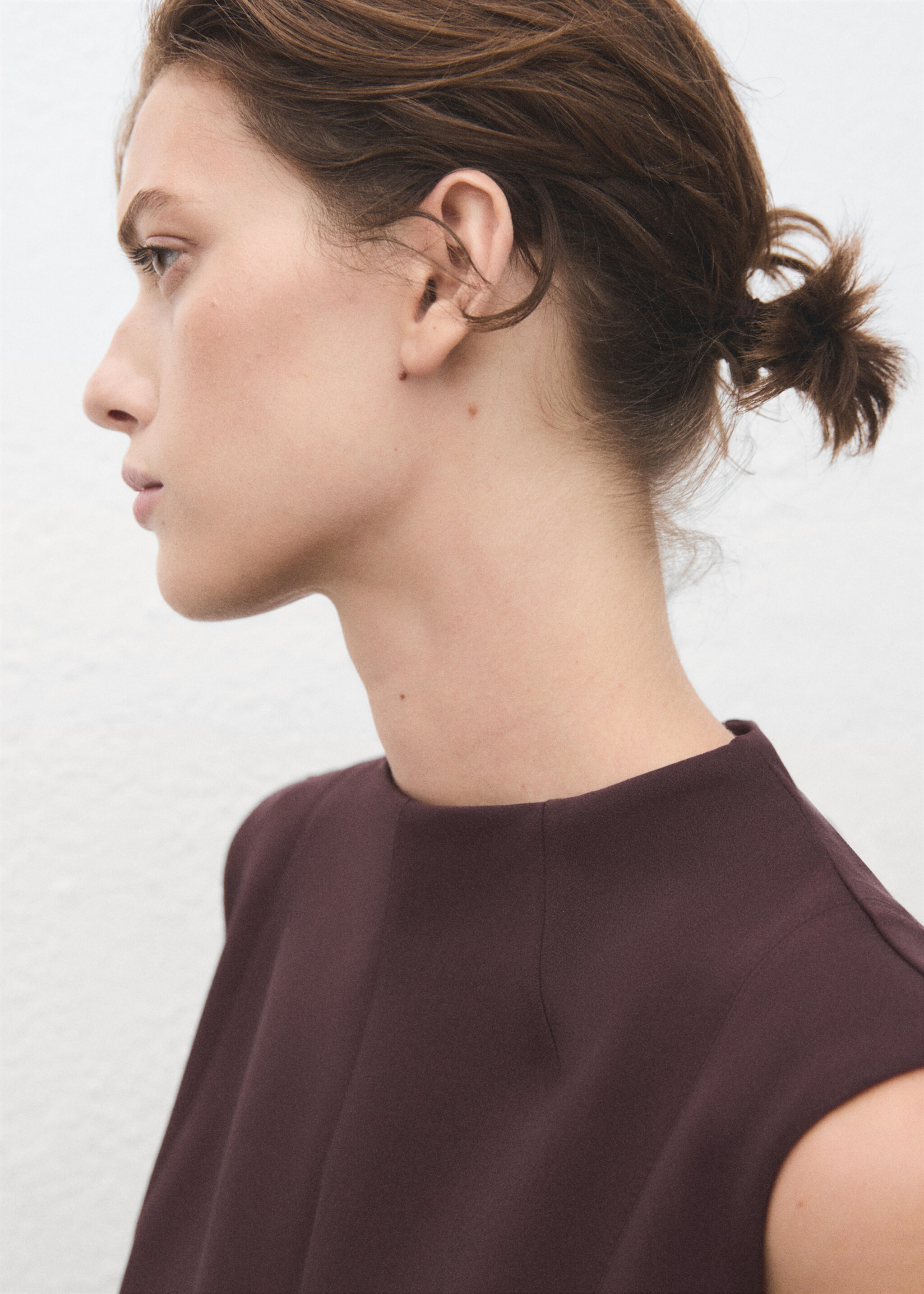 Short dress with flap pockets - Details of the article 1, Brown. Ref: 17055820-00.