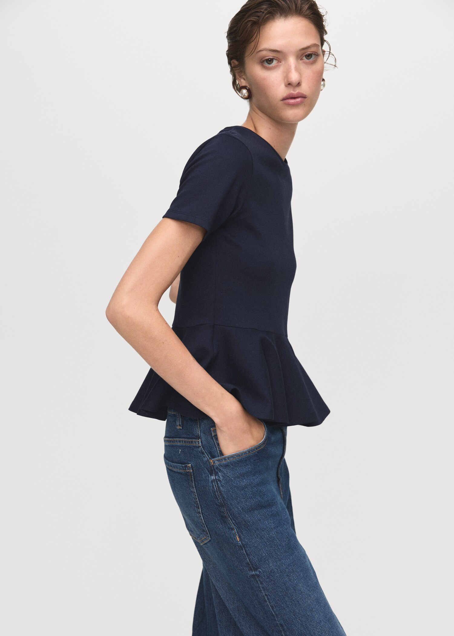 T-shirt péplum manches courtes - Plan moyen