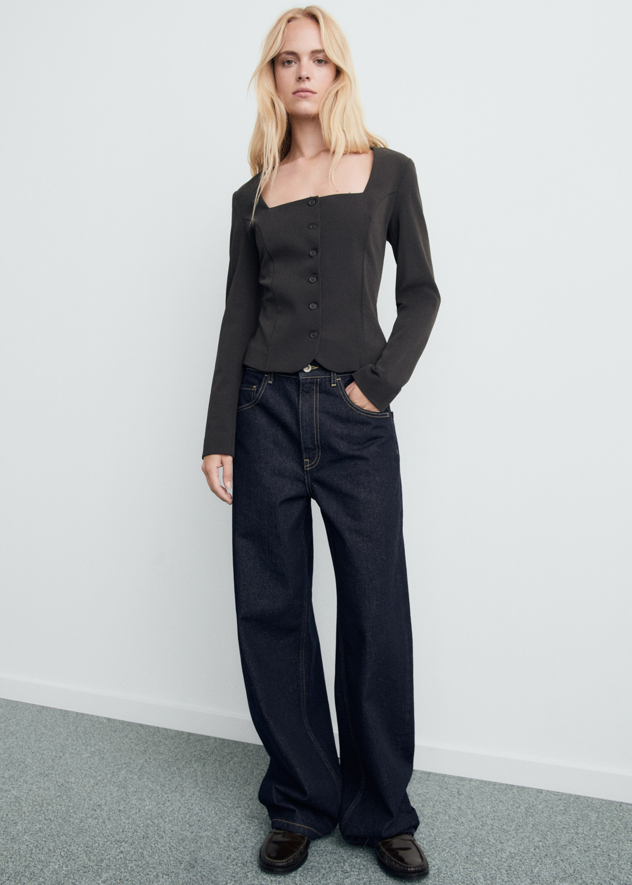 Crop fitted suit blazer - Details of the article 2, Grey. Ref: 17055827-00.