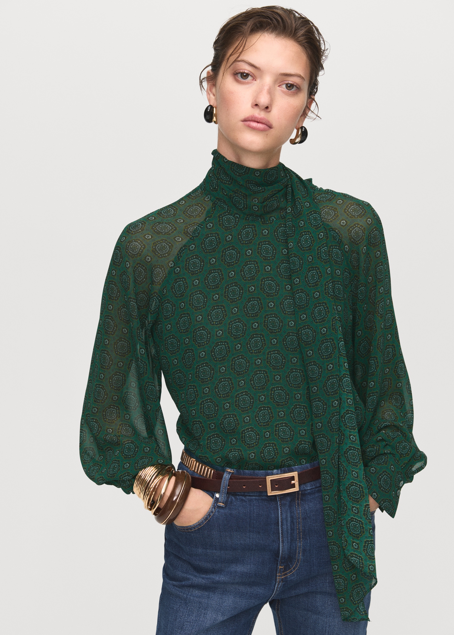 Blusa estampada cierre lazo Mujer MANGO República Dominicana