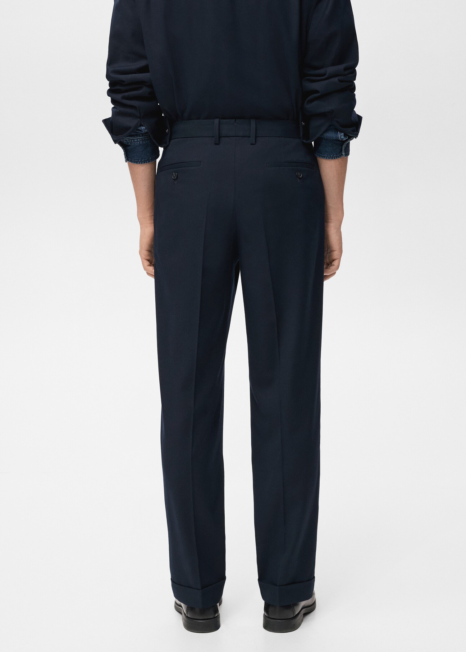 Regular-fit pleated trousers - Reverse of the article