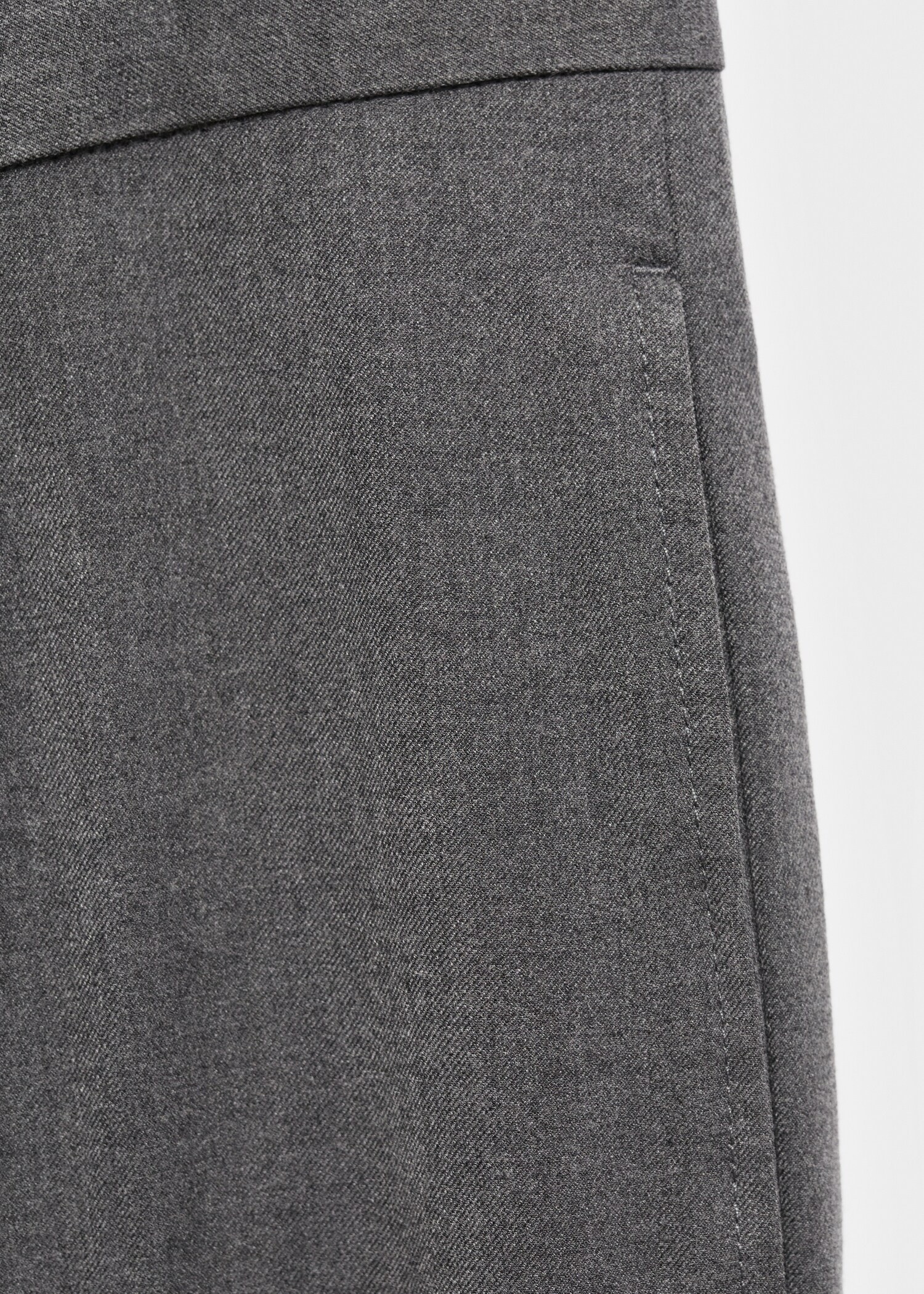 Regular-fit pleated trousers - Details of the article 0