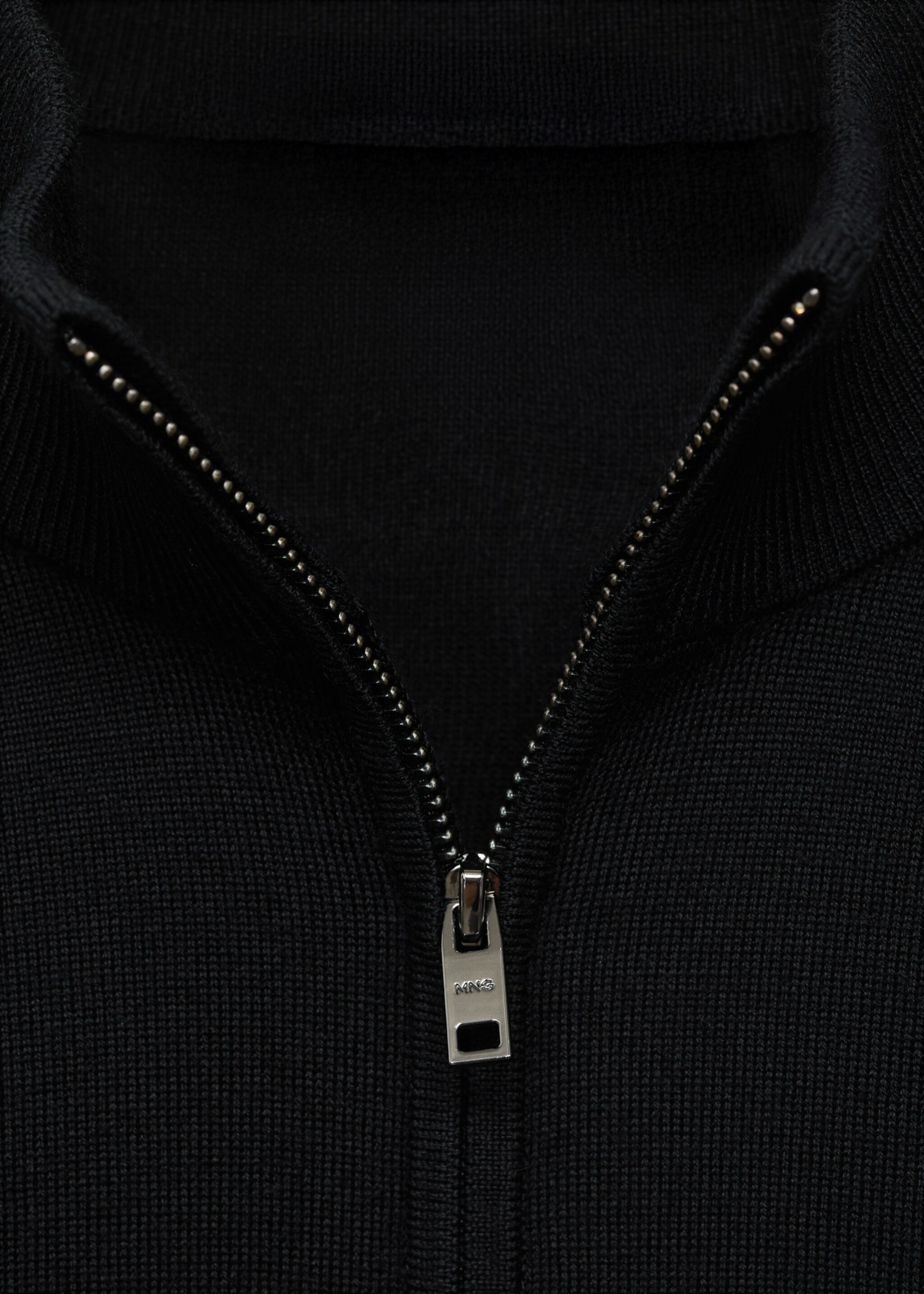 100% wool sweater with perkins neck - Details of the article 8