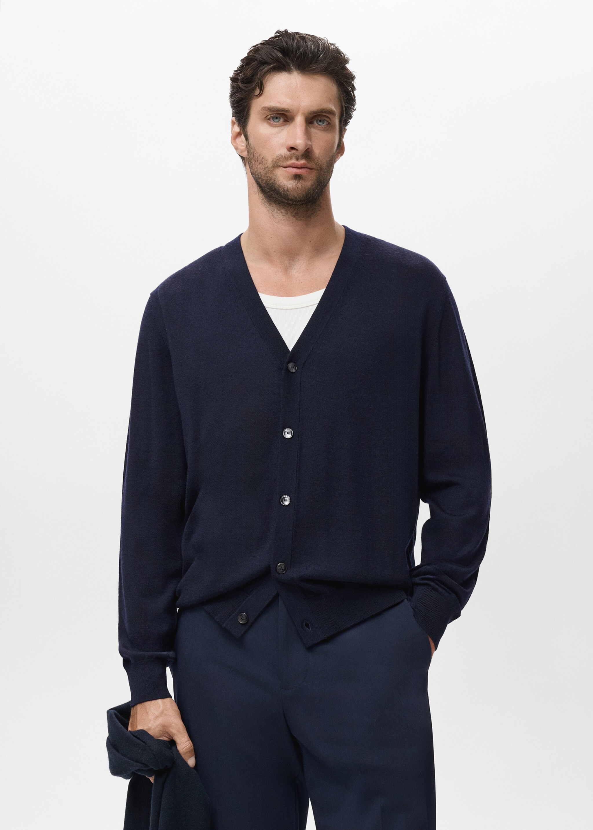 Cardigan 100 % laine mérinos - Plan moyen, Bleu marine. Ref: 17055972-00.