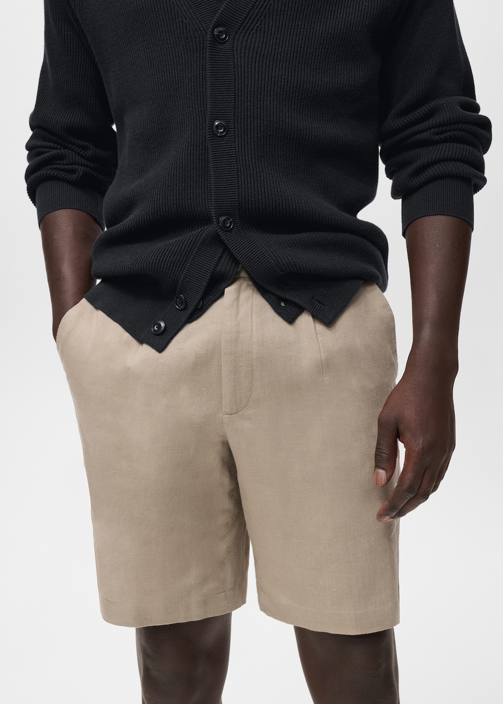 Linen-cotton blend Bermuda short