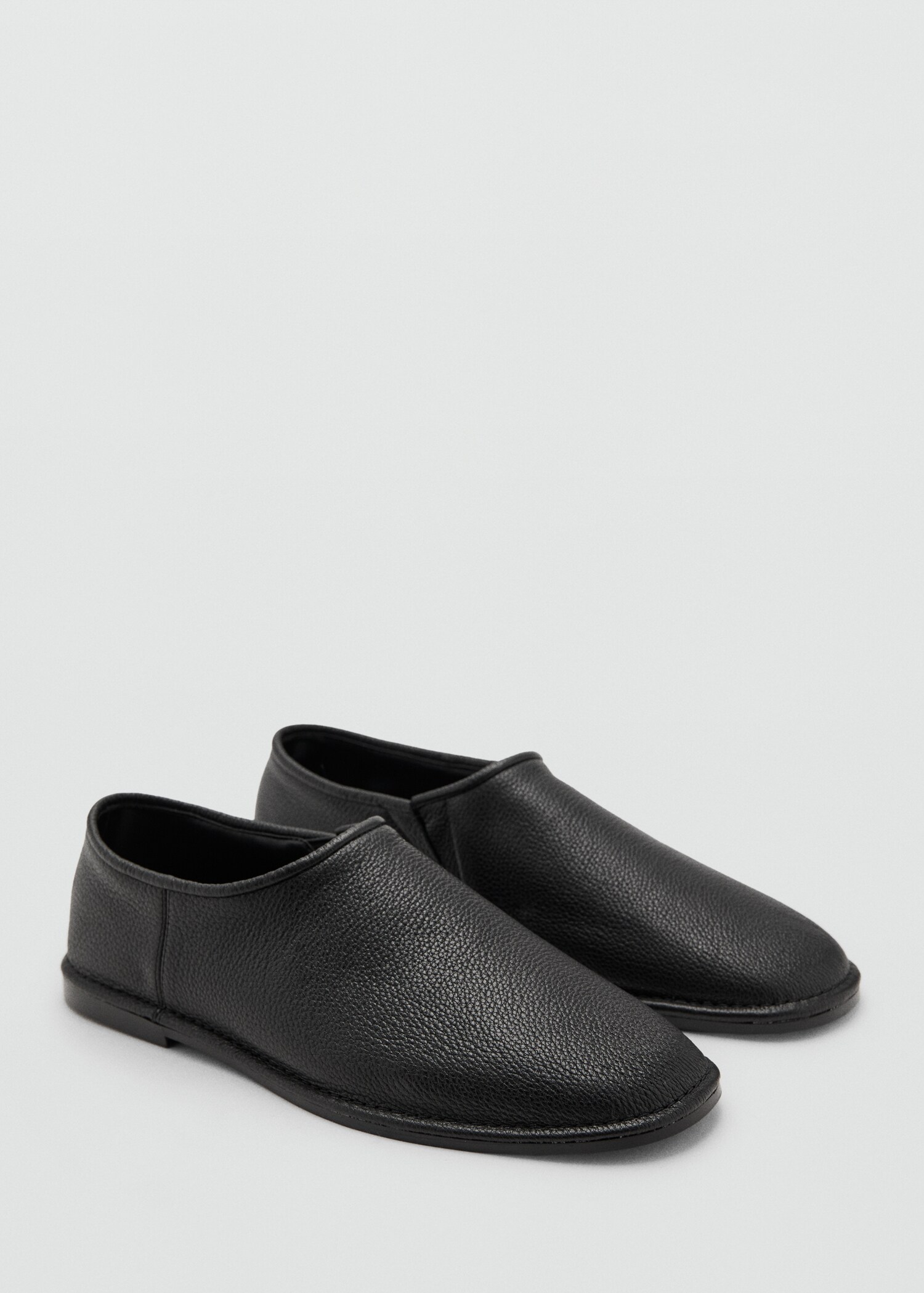Chaussures plates cuir - Plan moyen