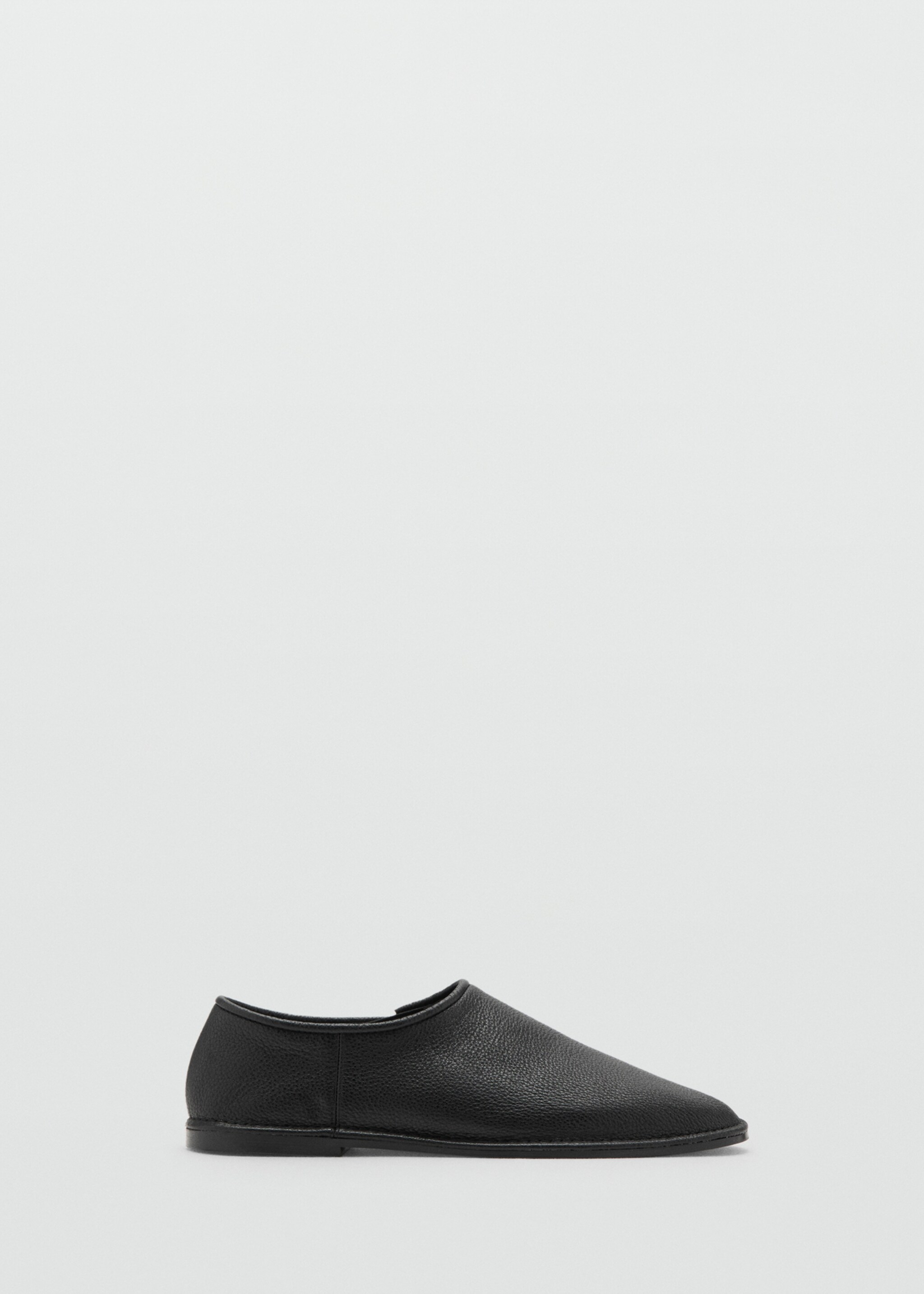 Chaussures plates cuir - Article sans modèle, Noir. Ref: 17055997-00.
