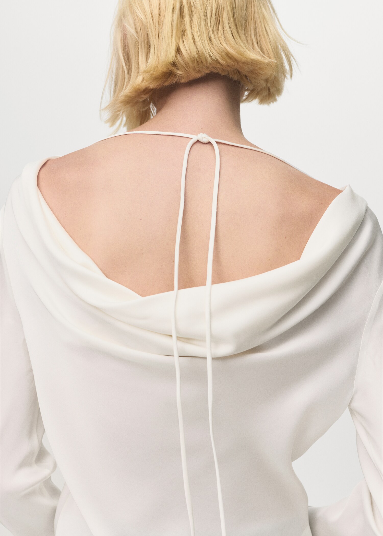 Satin blouse with bow on the back - Details of the article 6