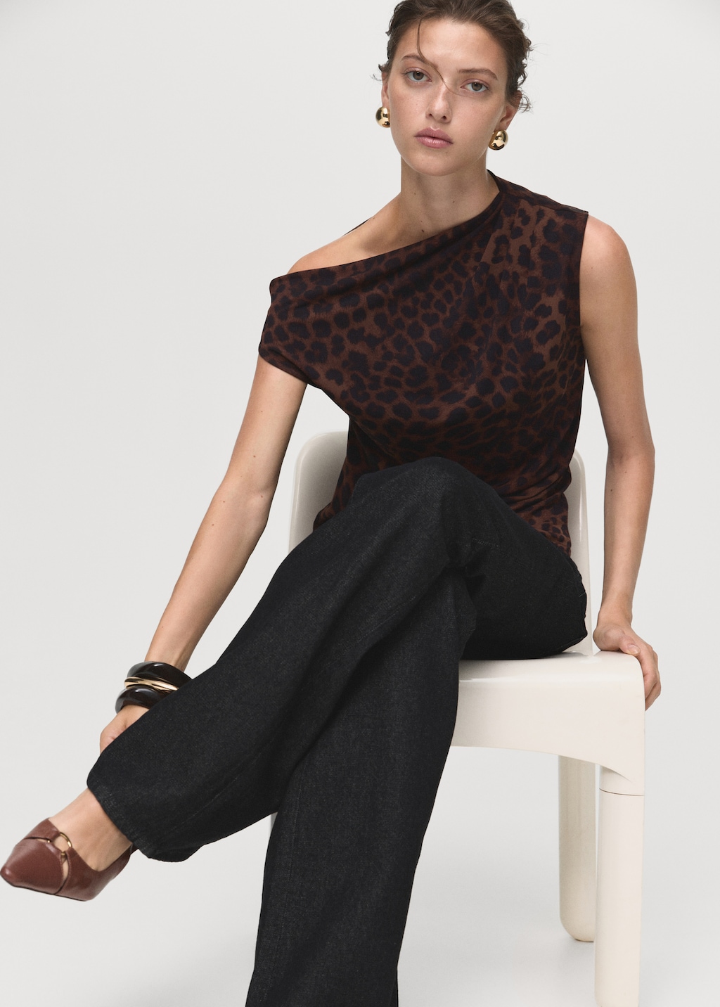 Leopard-print top with asymmetrical collar