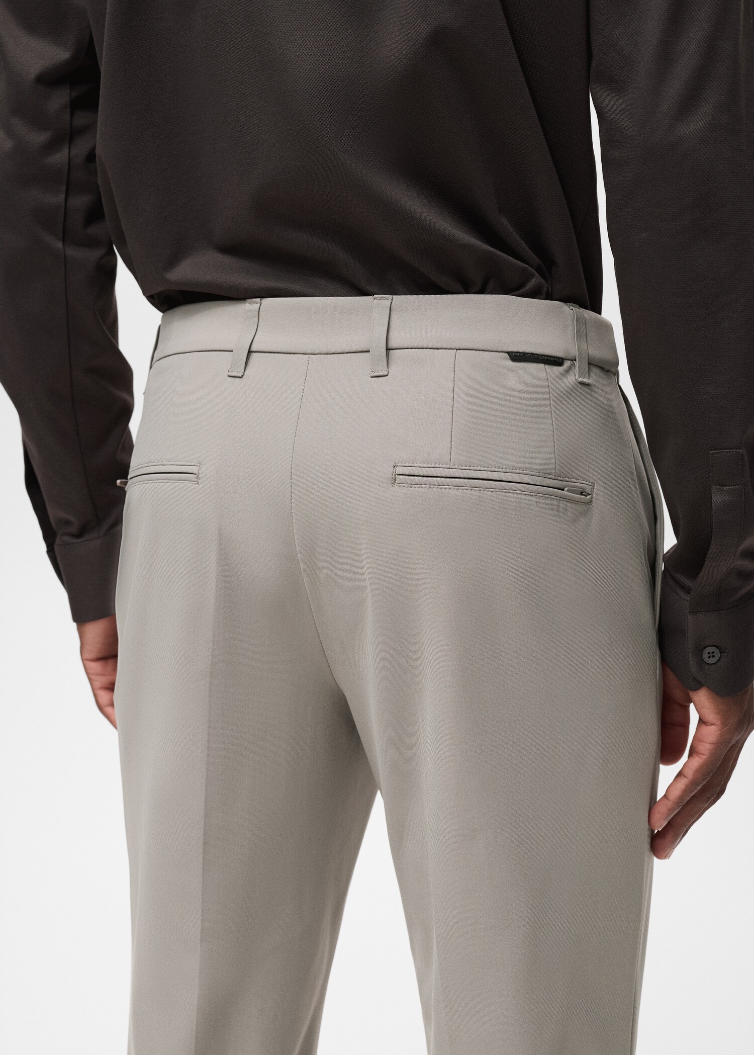 Slim-fit thermoregulating trousers - Details of the article 6