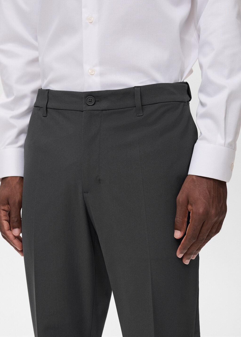 Slim-fit thermoregulating pants