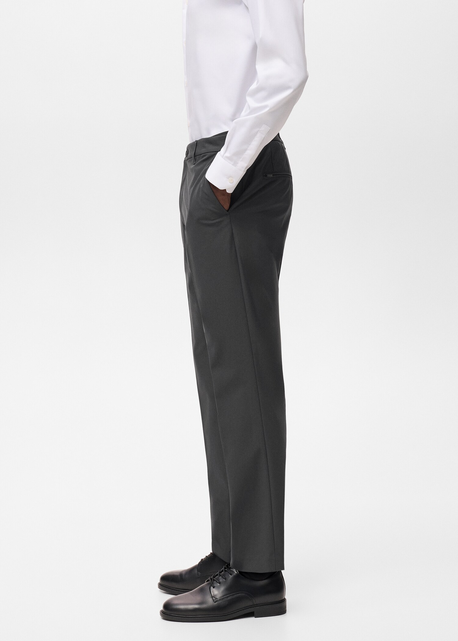 Slim-fit thermoregulating trousers - Details of the article 2