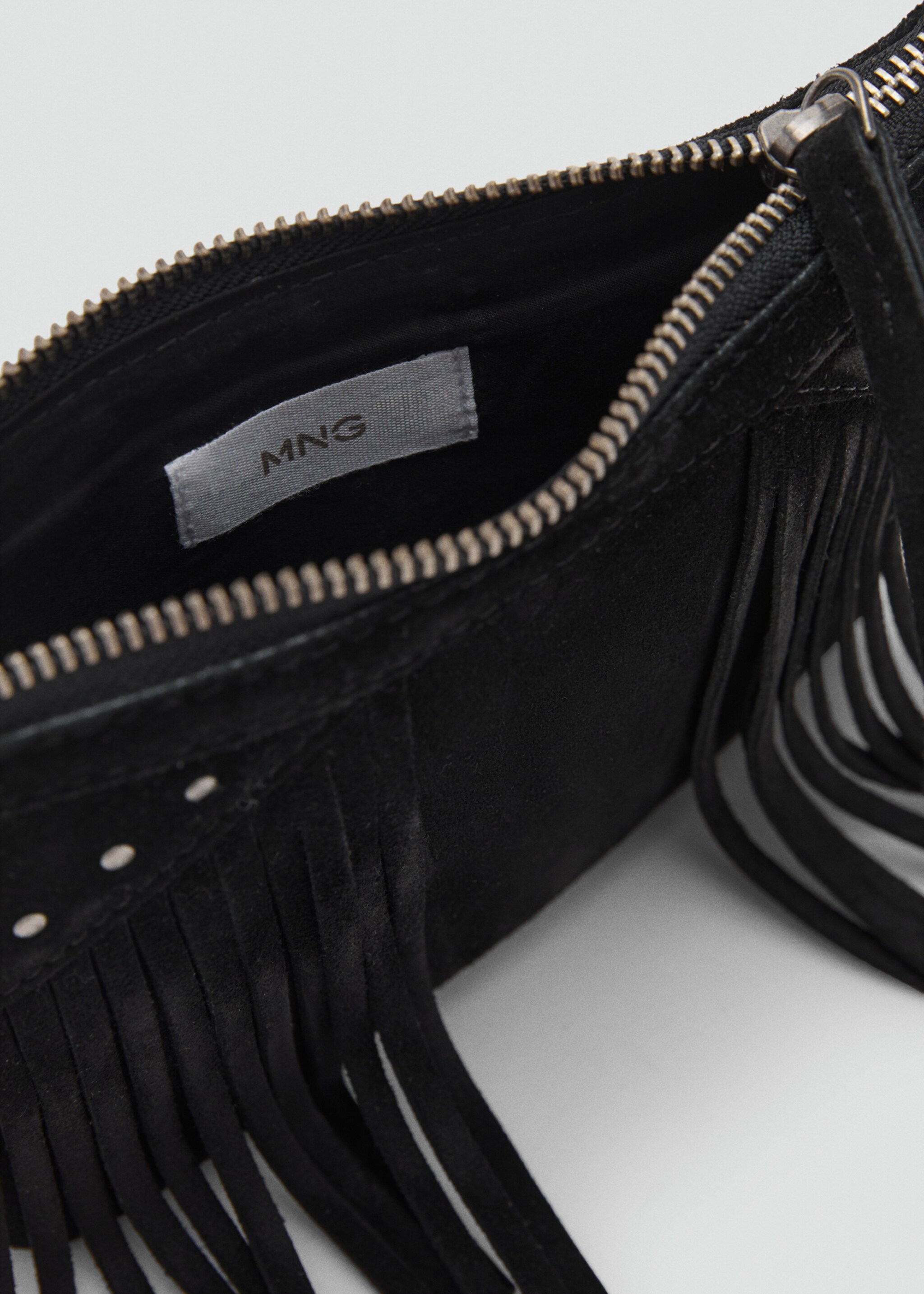 Leather fringes bag - Details of the article 1, Black. Ref: 17056328-00.
