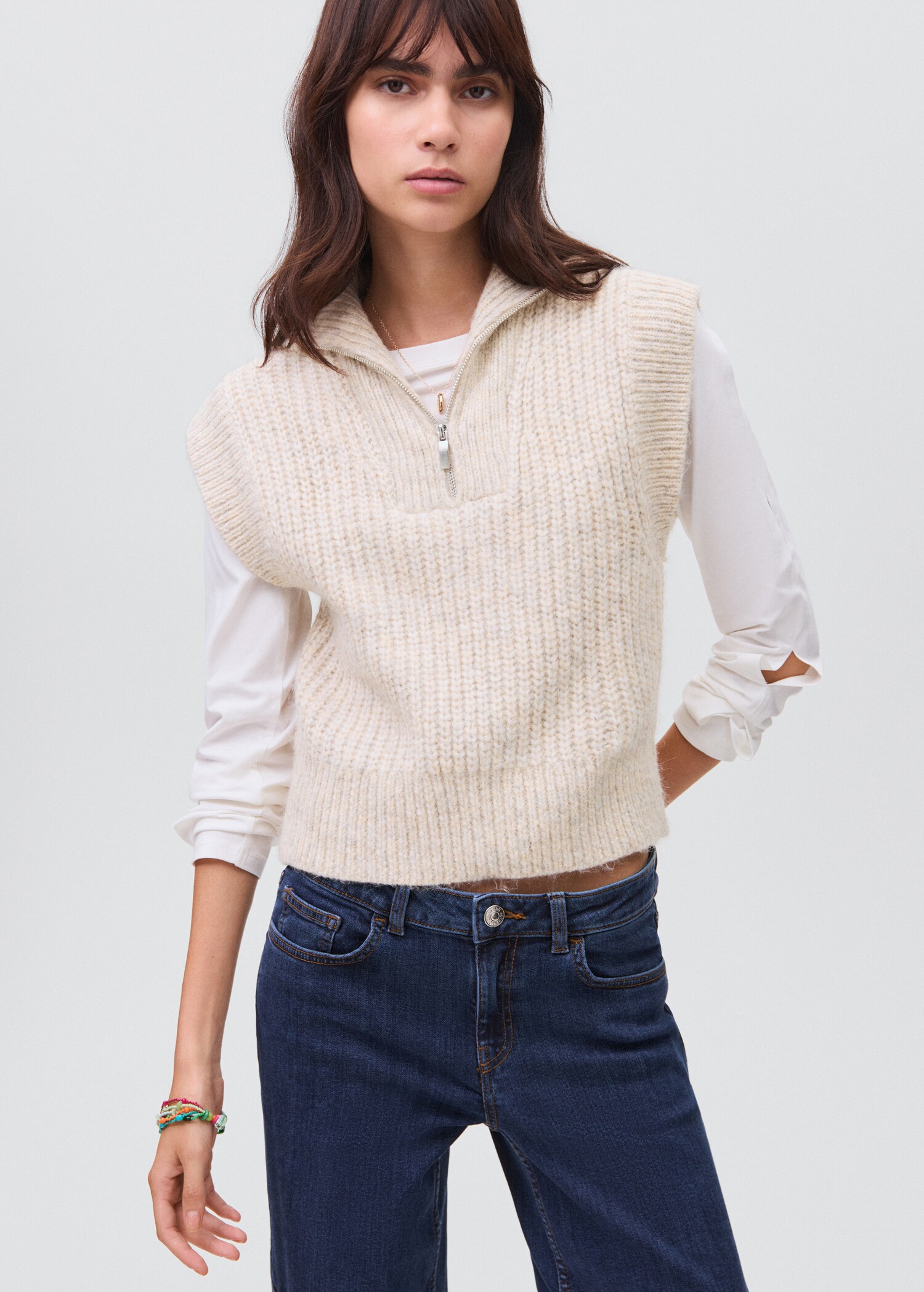 Perkins-neck knitted waistcoat - Medium plane