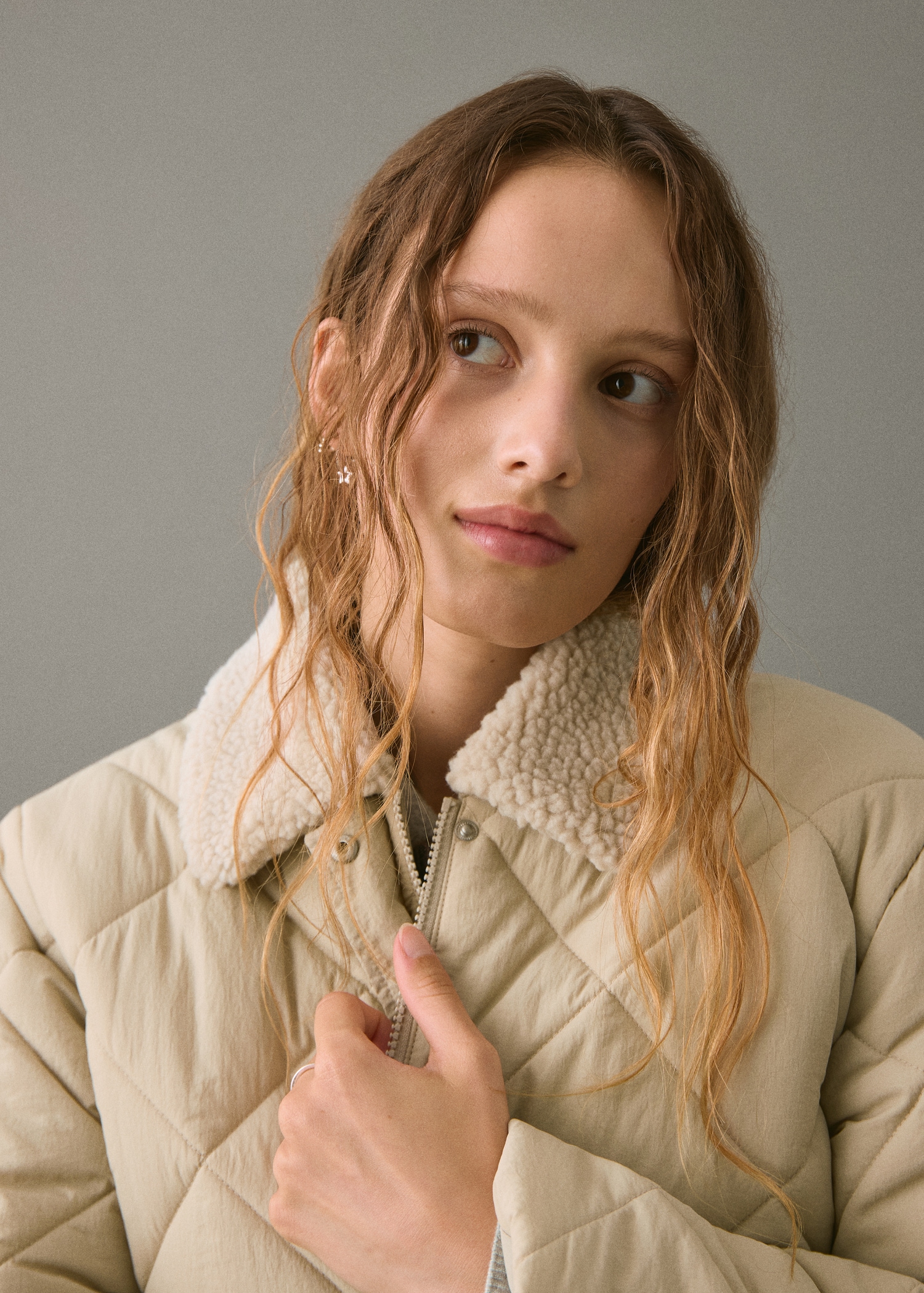 Pocket quilted jacket - Details of the article 1