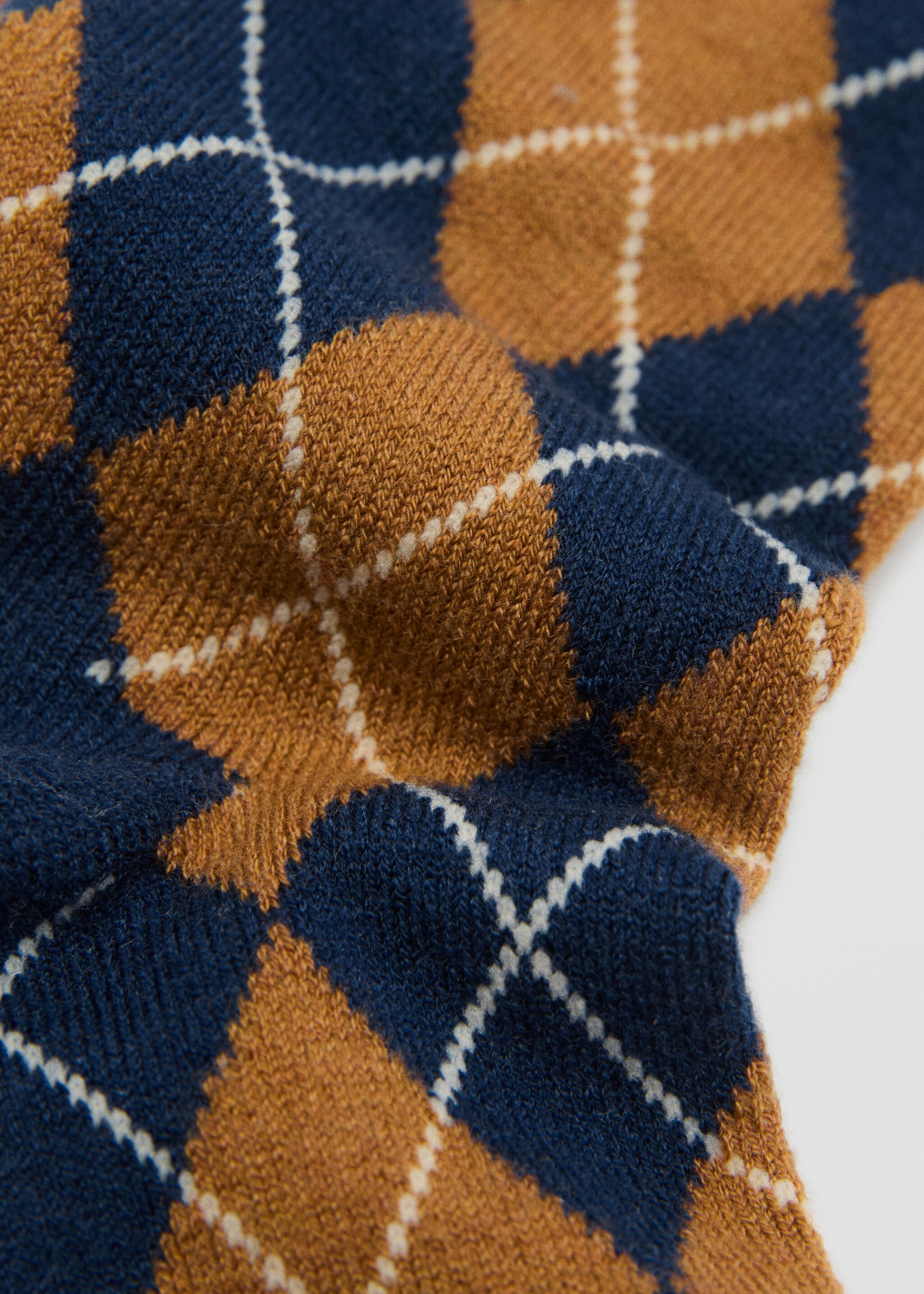 Chaussettes à losanges - Plan moyen, Bleu marine. Ref: 17056351-00.