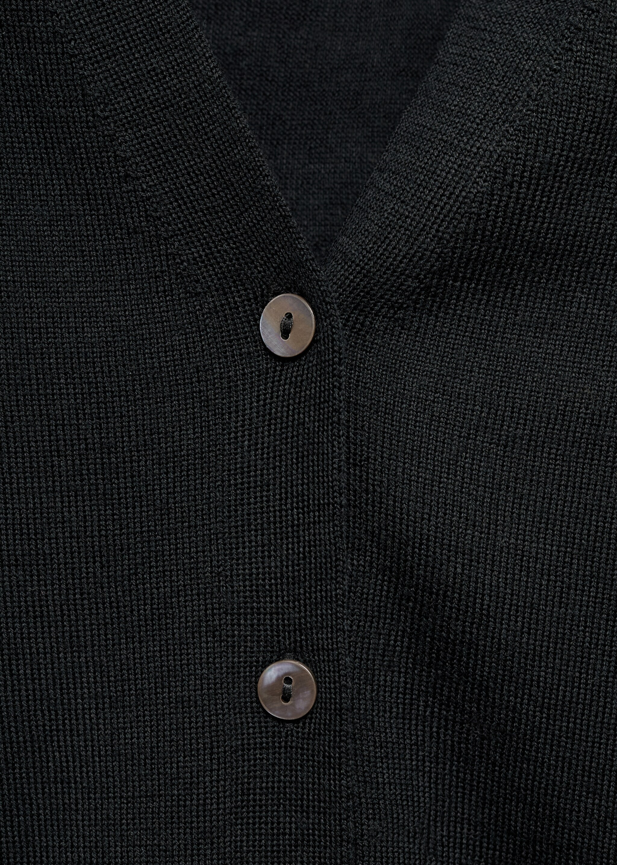 100% wool V-neck cardigan - Details of the article 0, Black. Ref: 17056353-00.