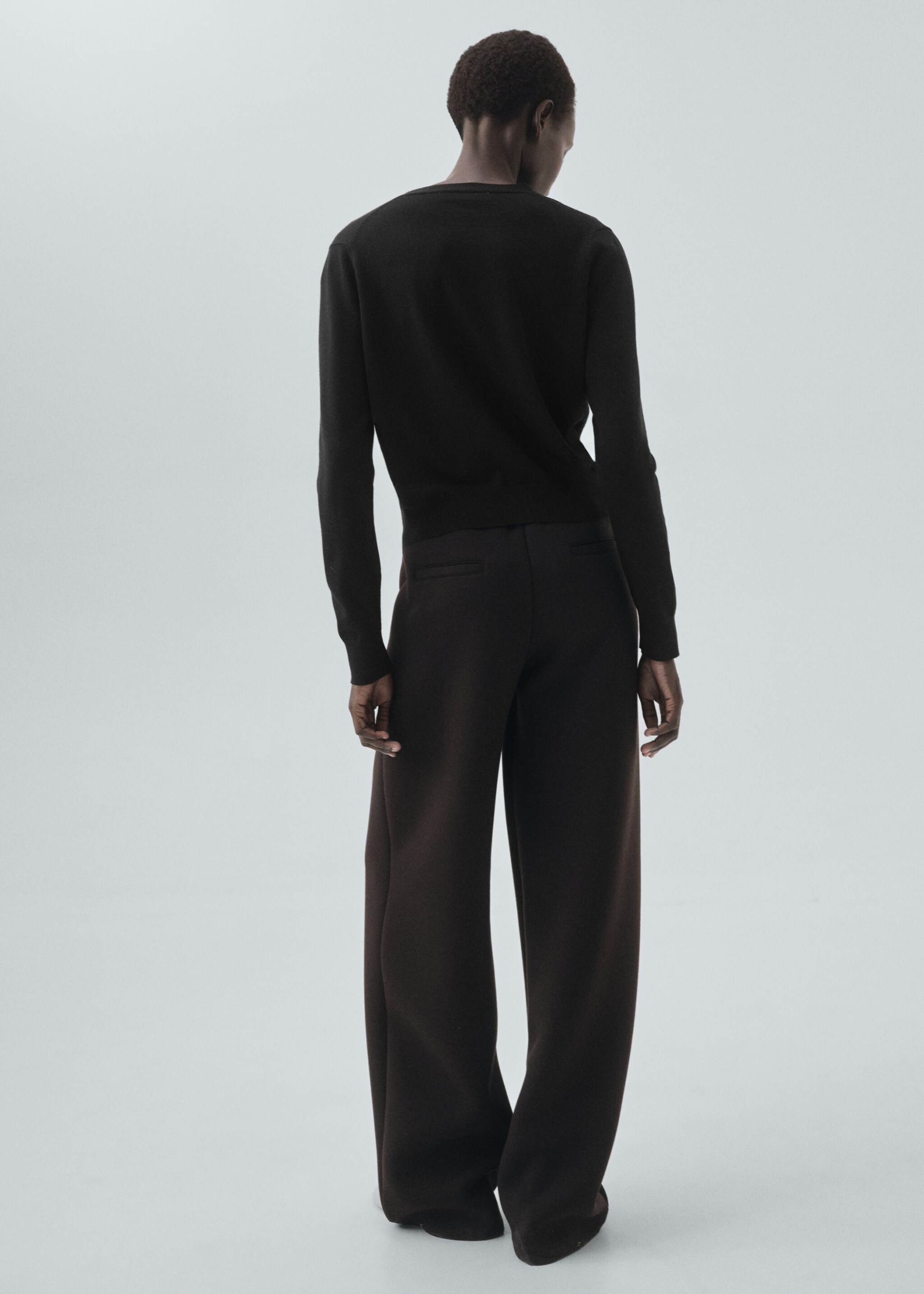 100% wool V-neck cardigan - Reverse of the article, Black. Ref: 17056353-00.
