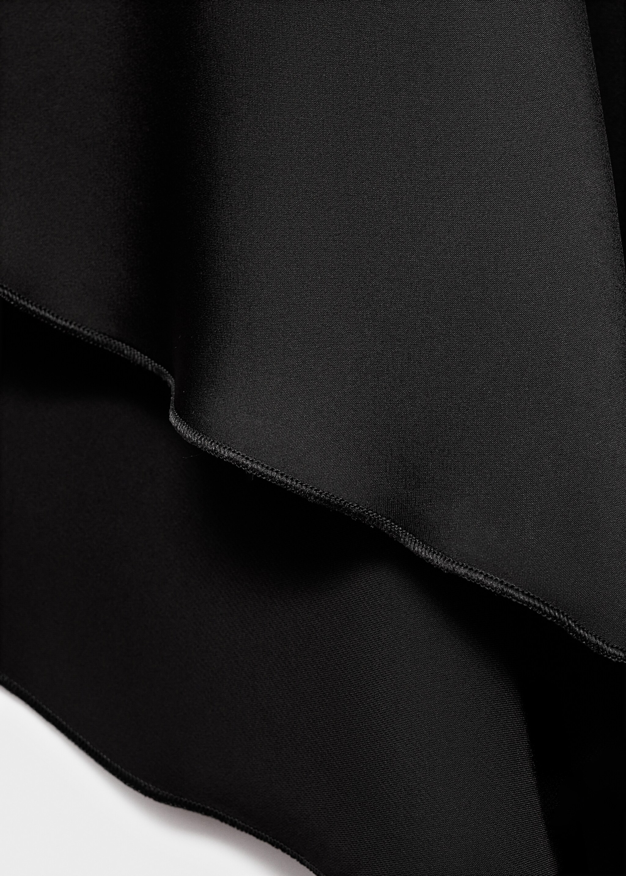 Asymmetrical satin-finish dress with asymmetrical hem - Details of the article 8, Black. Ref: 17056355-00.