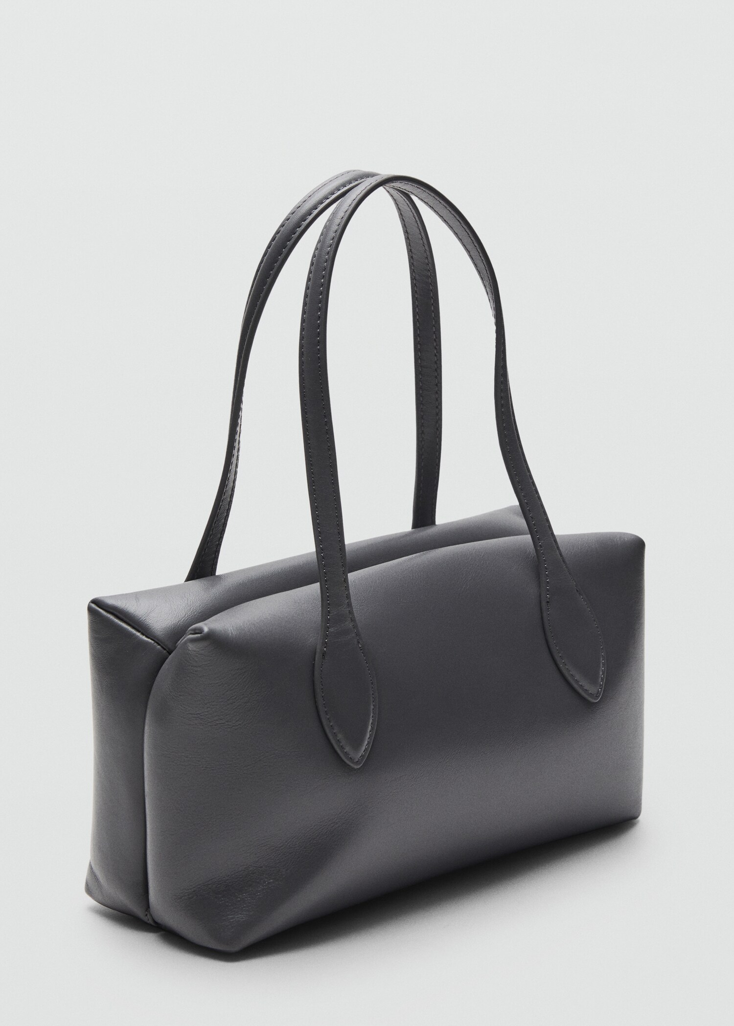 Sac porté épaule cuir matelassé - Plan moyen