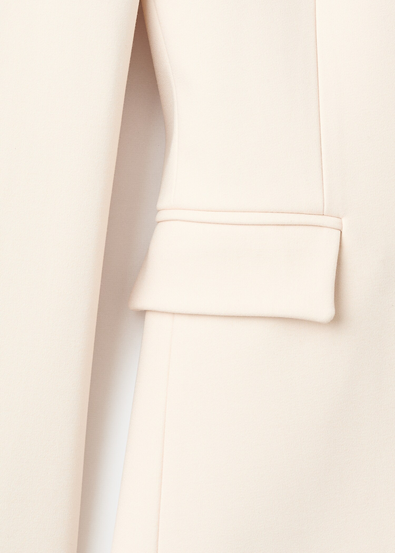 Tailored suit jacket - Details of the article 8