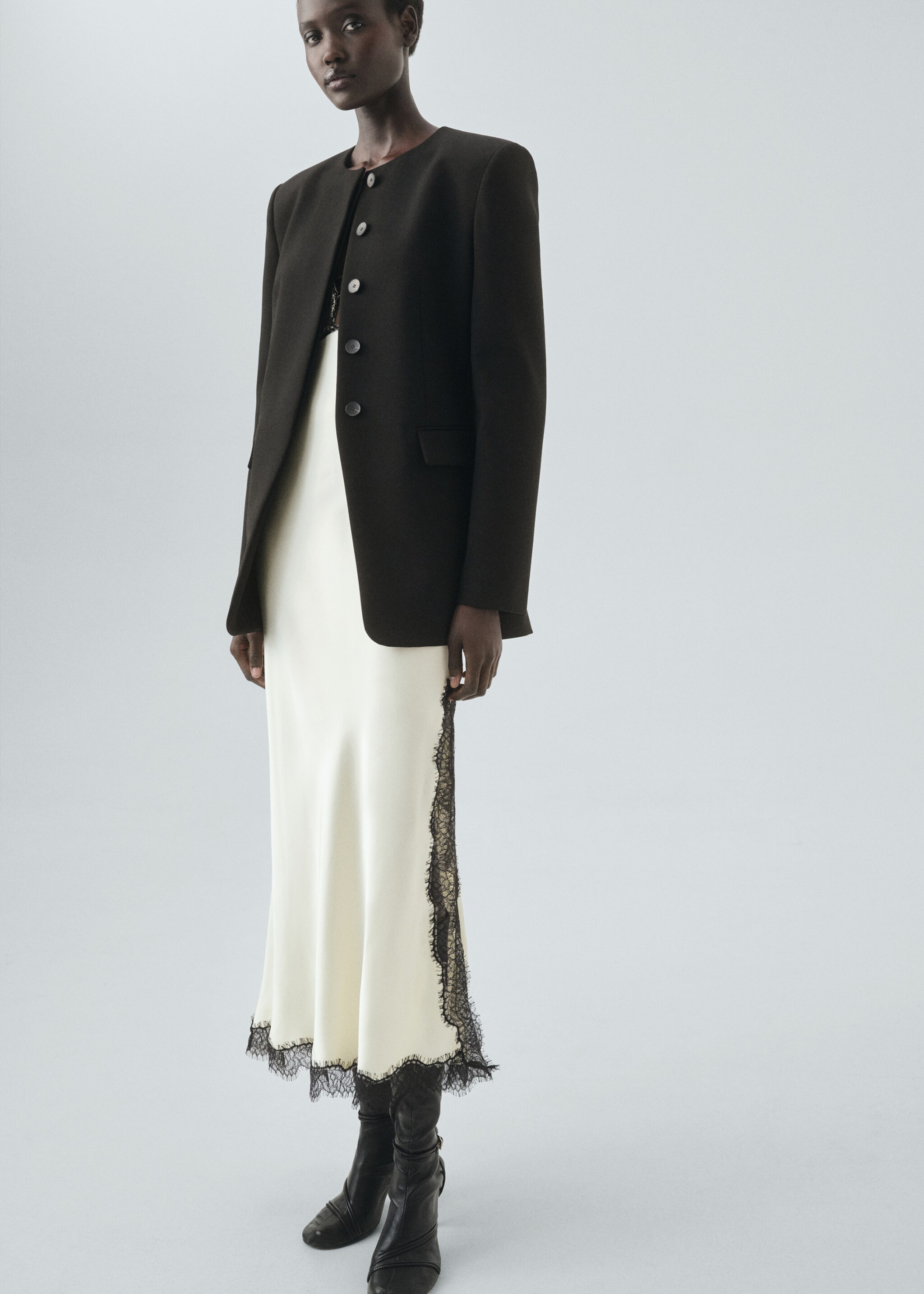 Tailored suit jacket - Details of the article 1, Black. Ref: 17056360-00.