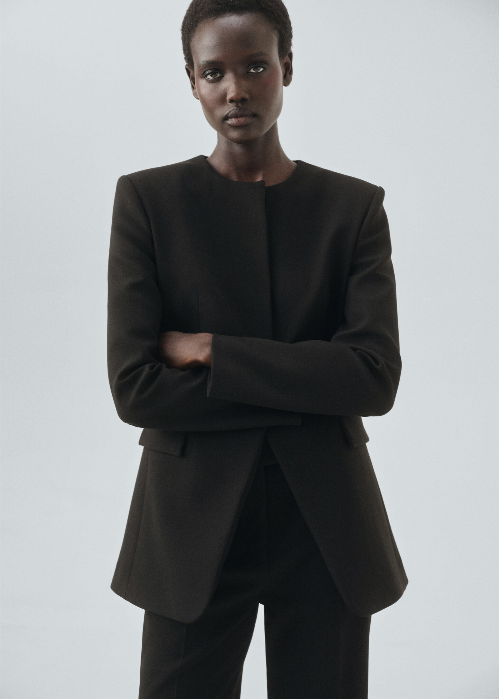 Tailored suit jacket - Details of the article 2, Black. Ref: 17056360-00.