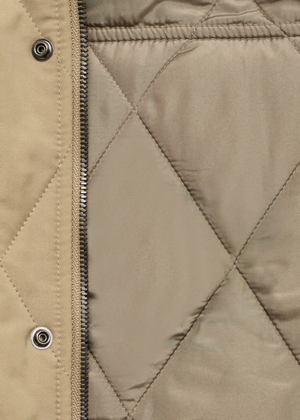 Quilted water repellent jacket