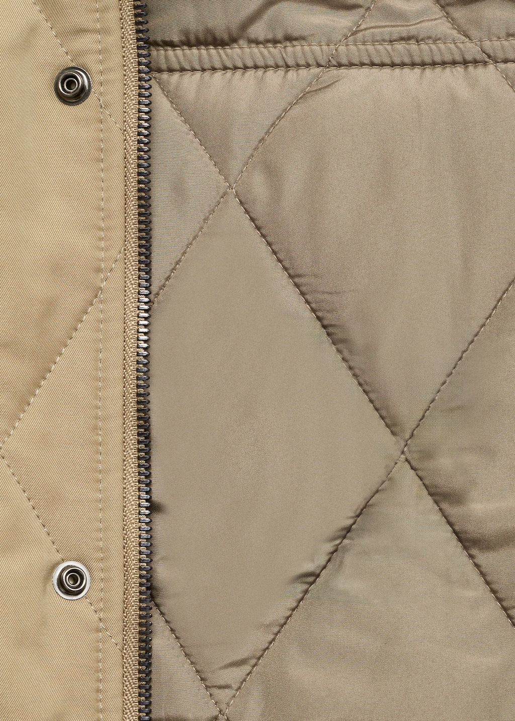 Quilted water repellent jacket