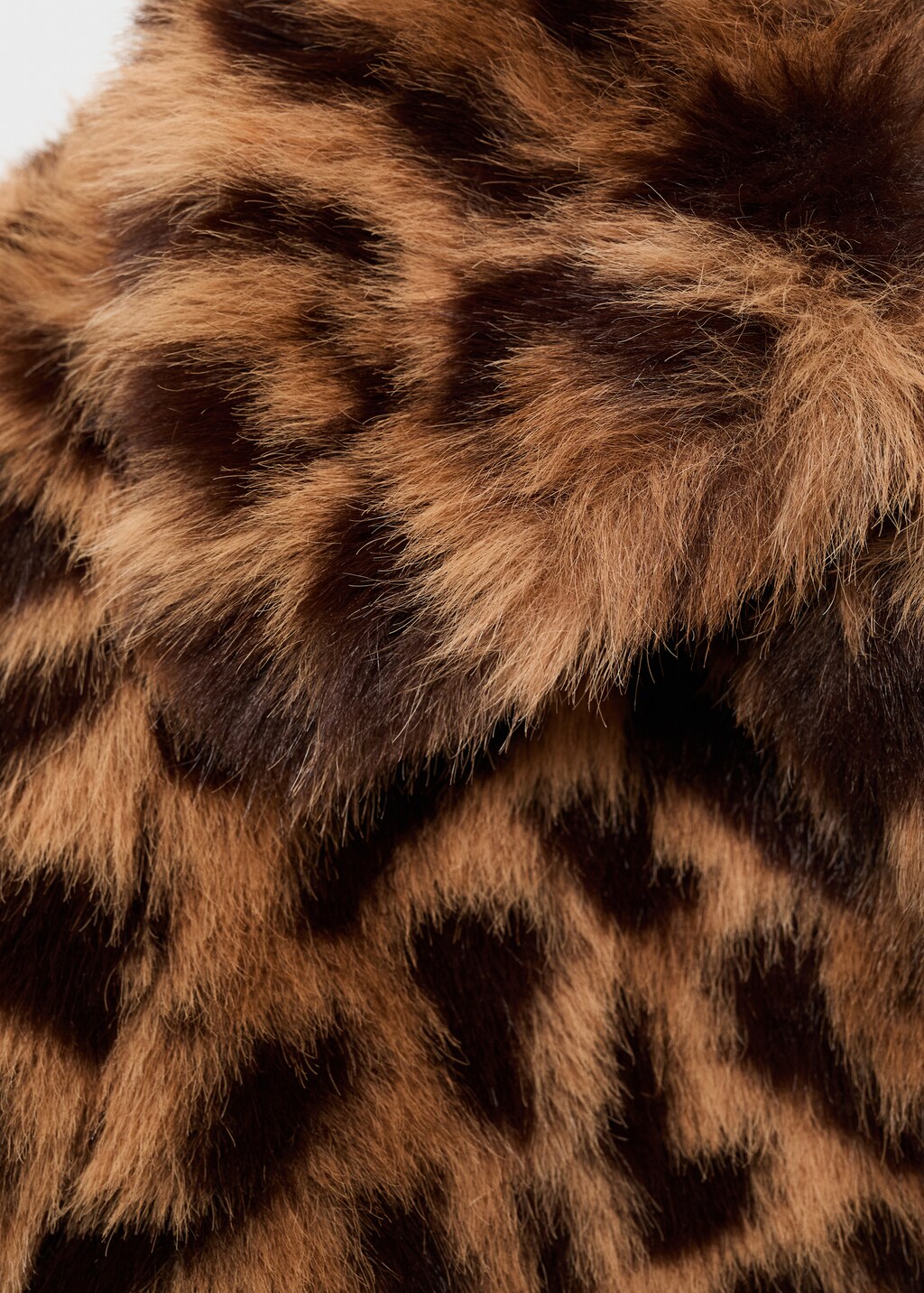 Leopard-print fur-effect coat