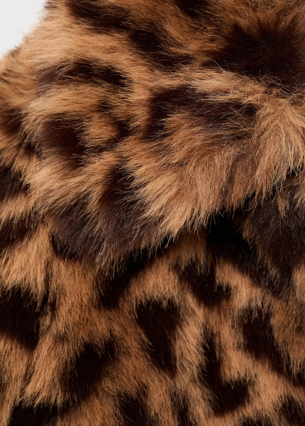Leopard-print fur-effect coat