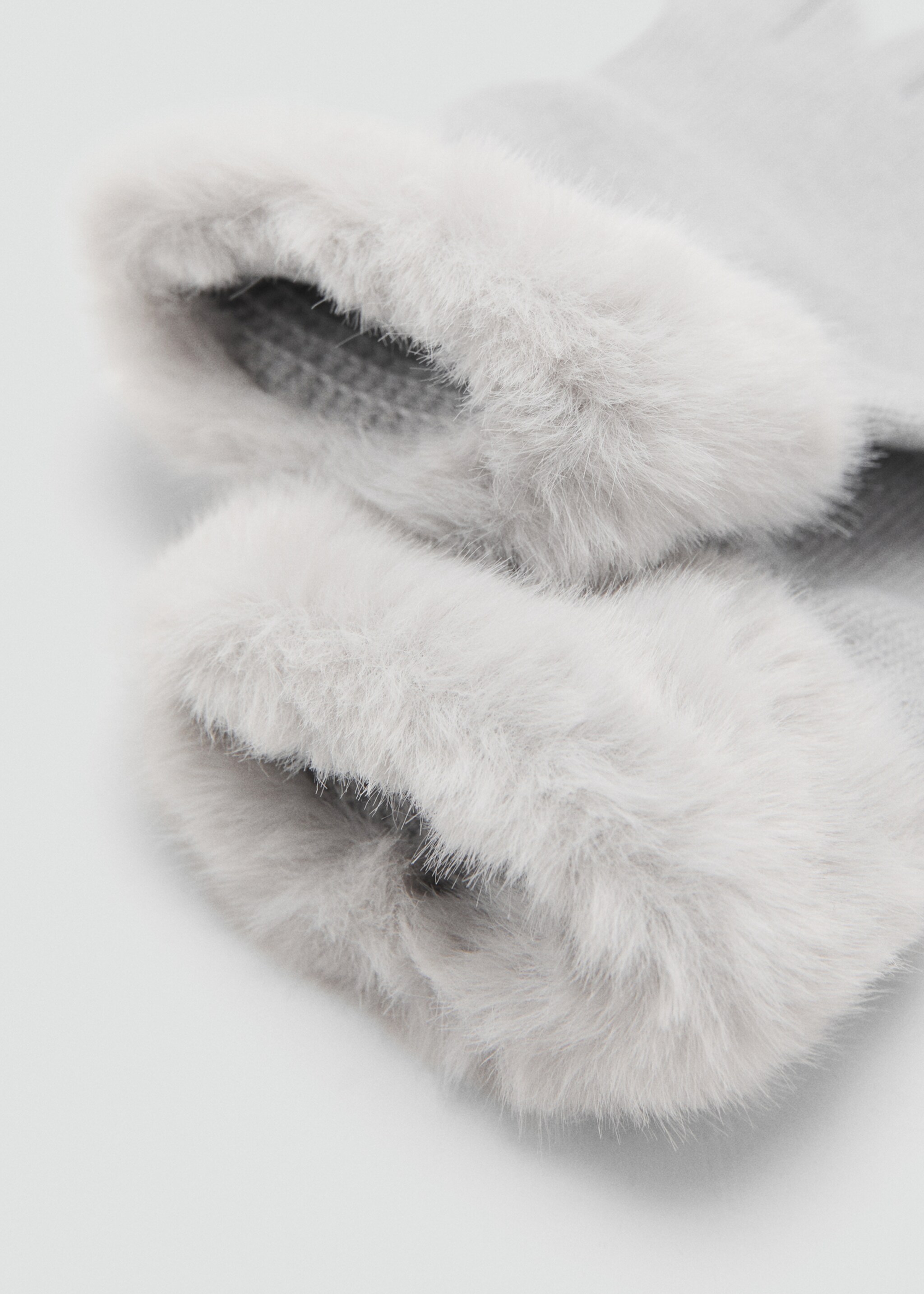 Gloves canelag - Середній план, Сірий. Ref: 17056733-00.