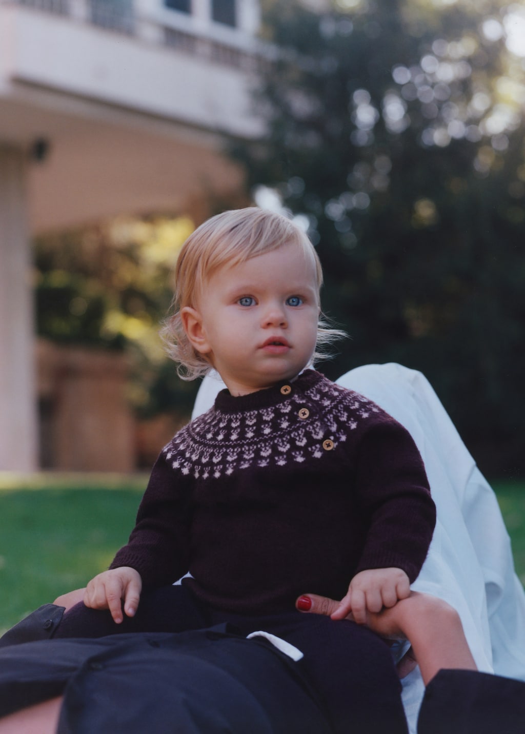 Jacquard sweater with buttons