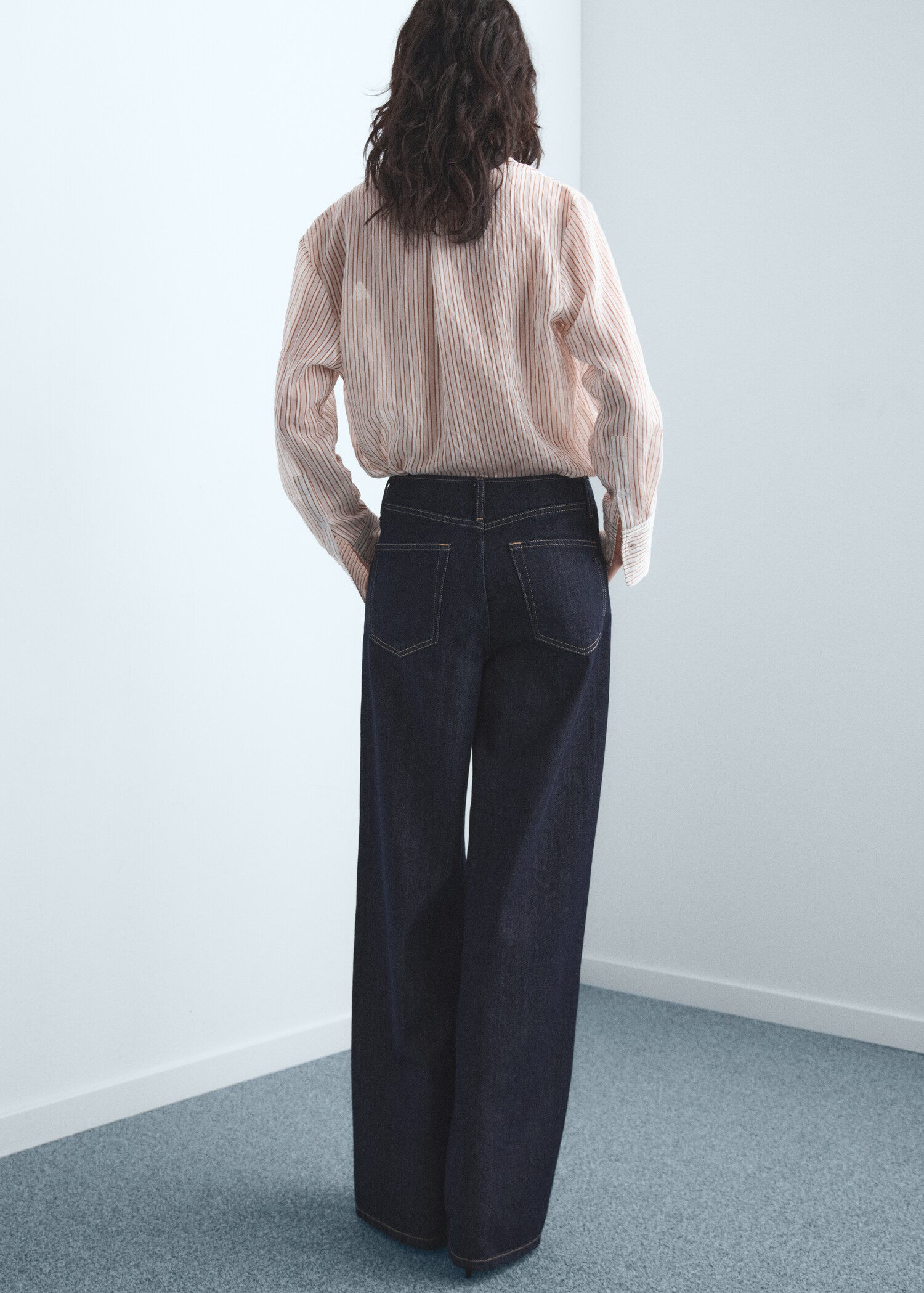 Jeans wideleg tiro medio - Reverso del artículo