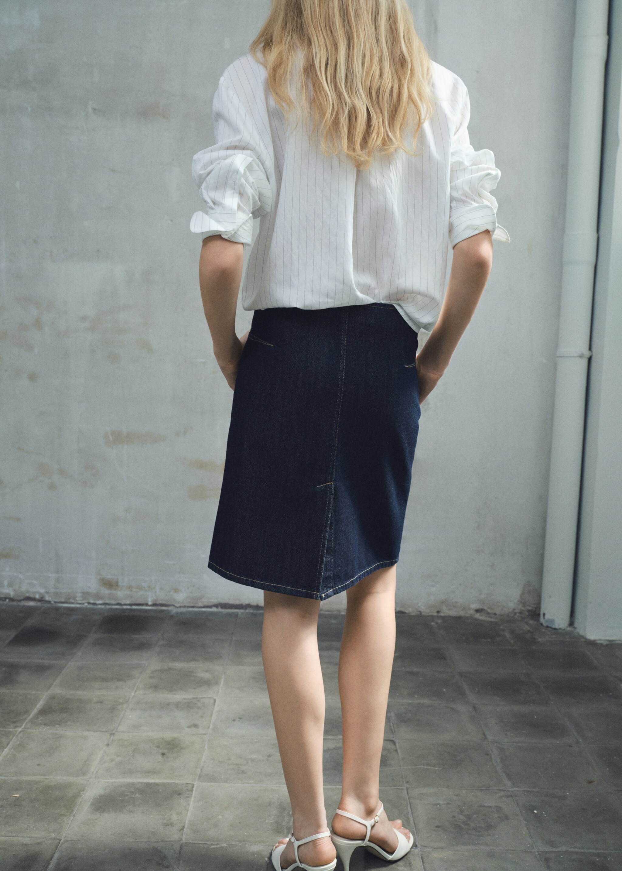 Midi denim skirt - Reverse of the article, Open Blue. Ref: 17056744-00.