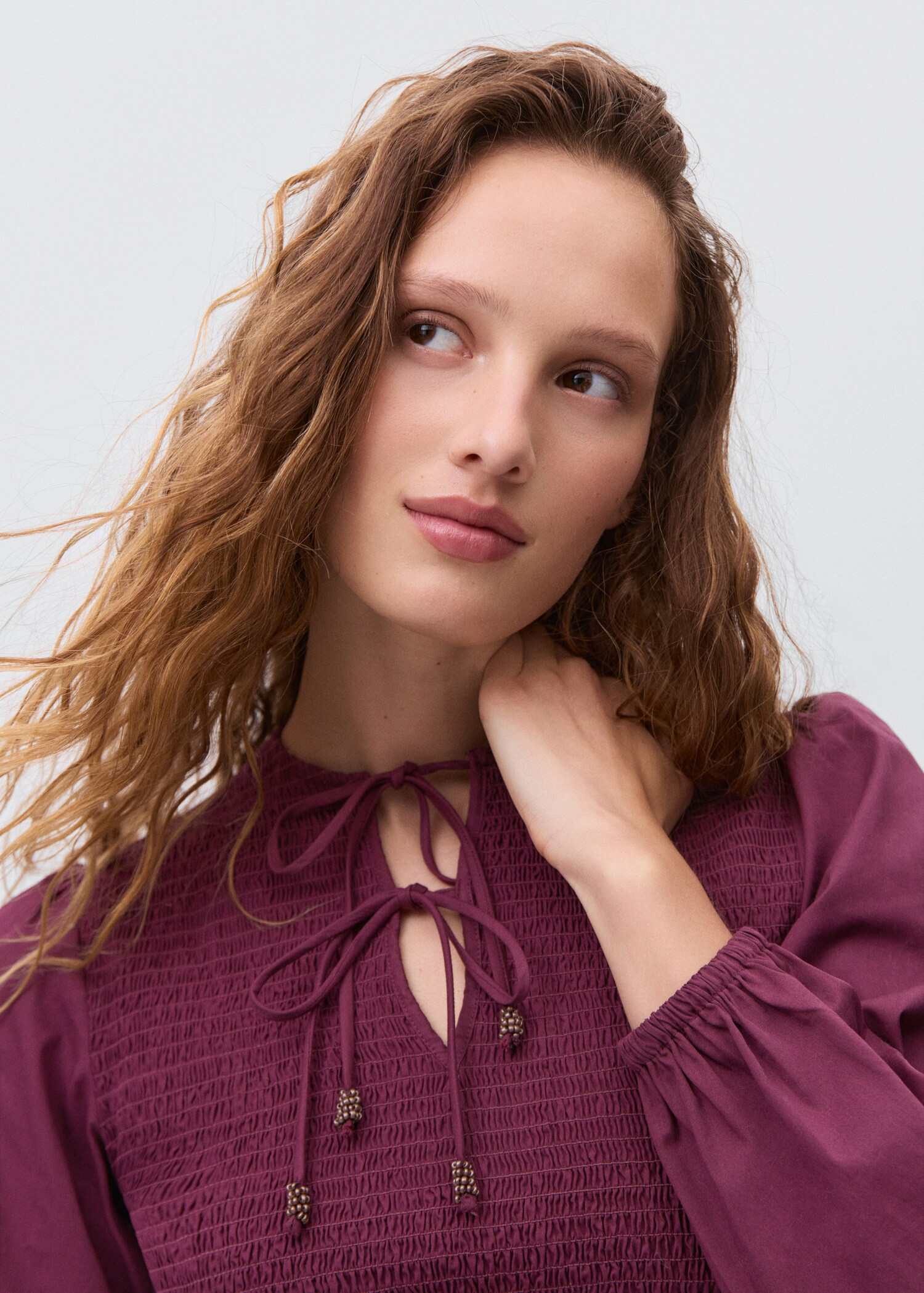 Blouse with gathered bows - Details of the article 1