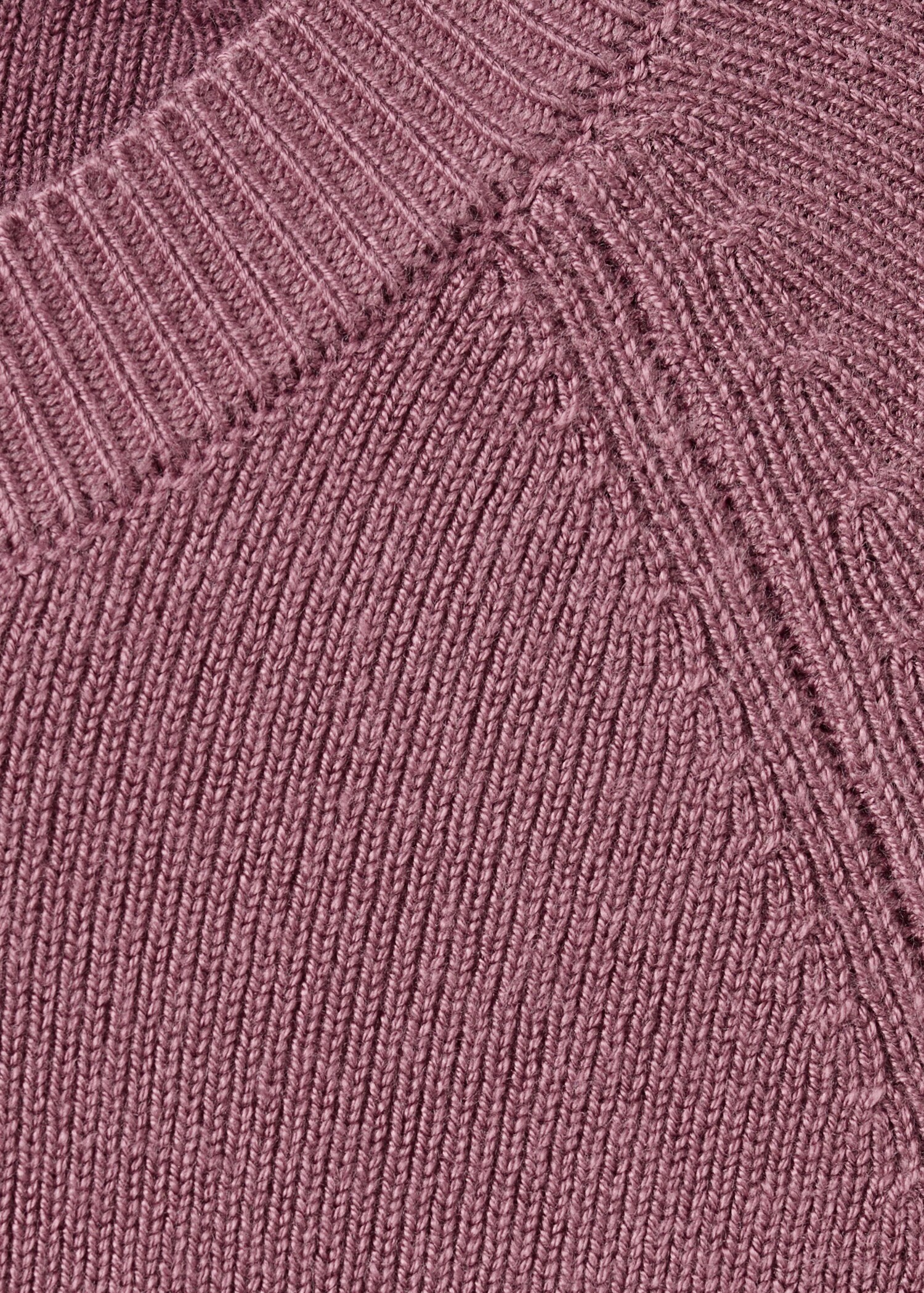 Knitted sweater with cut-out - Details of the article 0