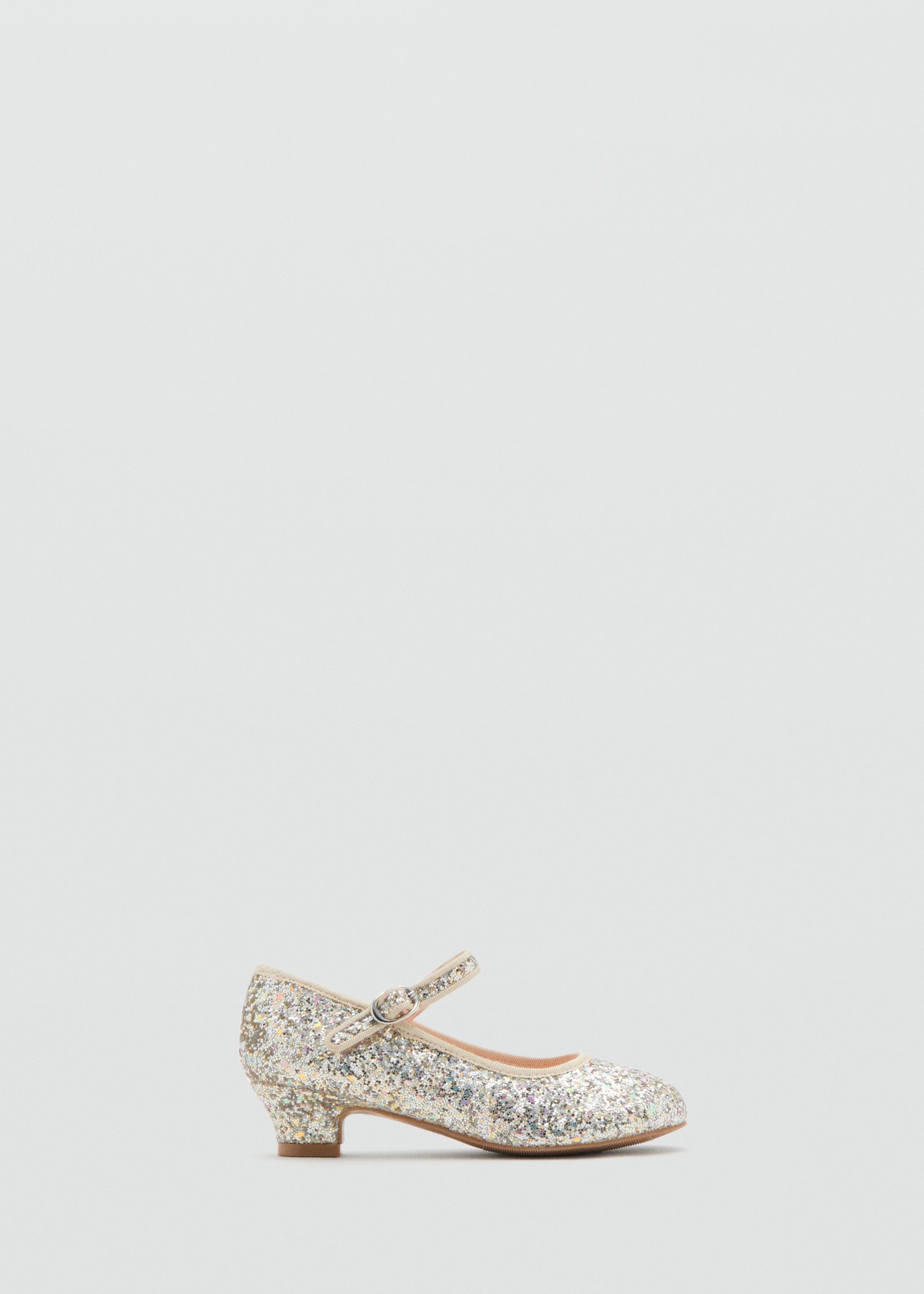 Chaussures fairy - Article sans modèle, Or. Ref: 17057137-00.