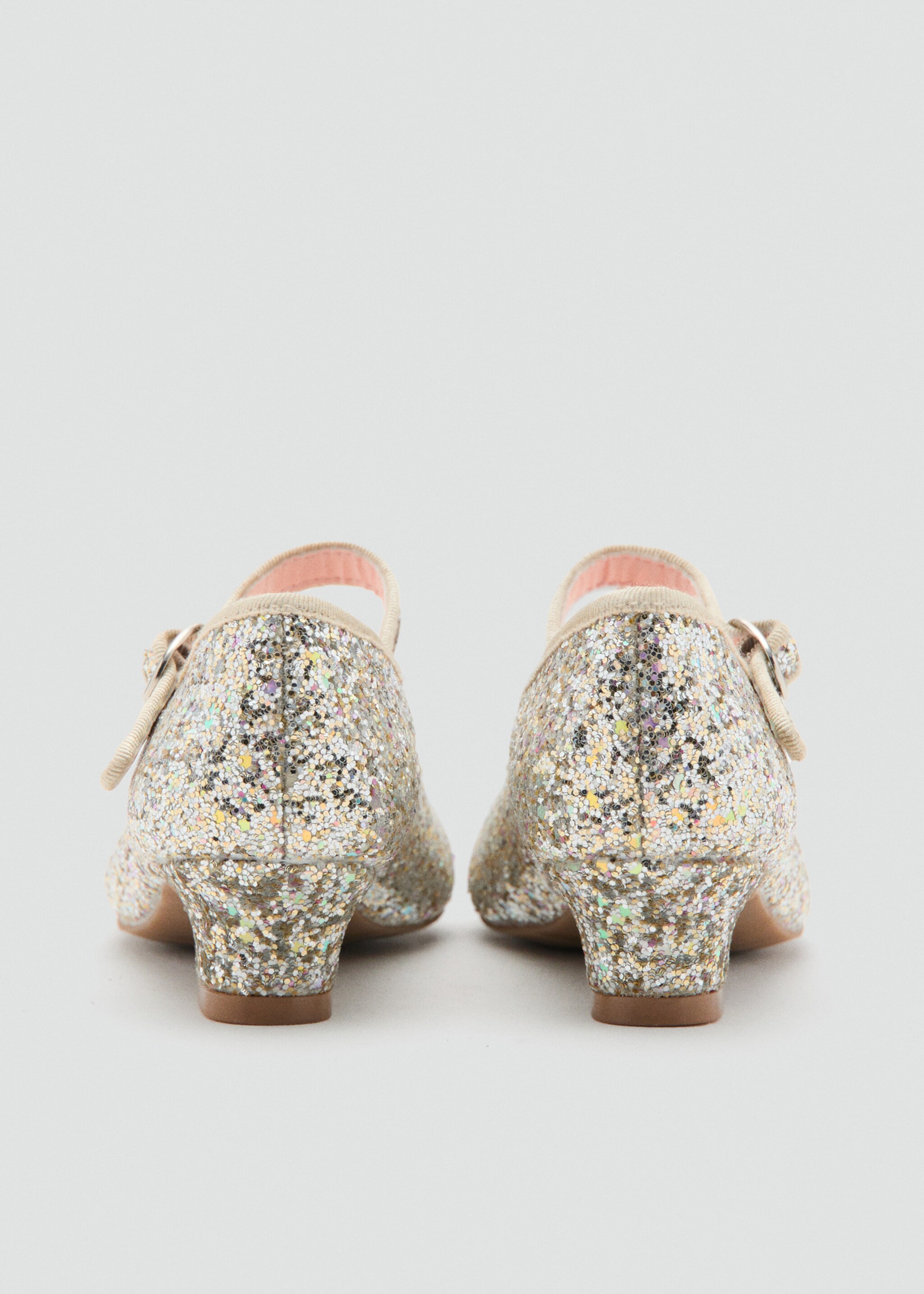 Chaussures fairy - Détail de l'article 2, Or. Ref: 17057137-00.